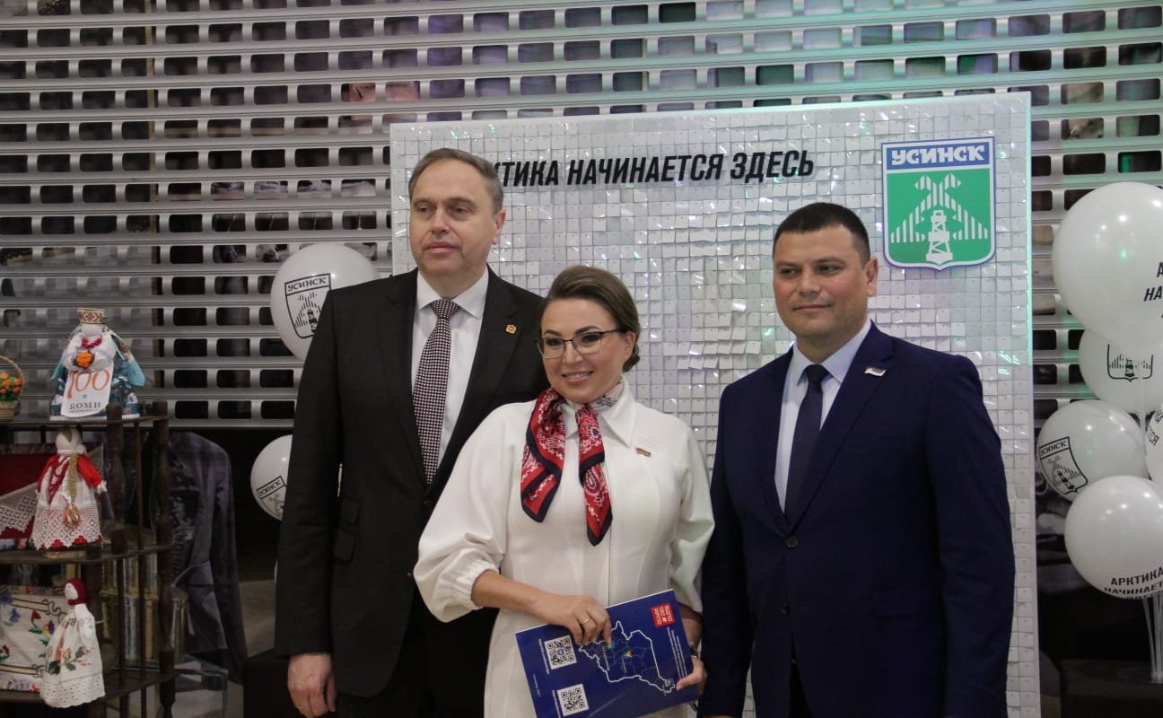 Елена Шумилова посетила пятую ежегодную выставку «Достояние Севера – 2022»