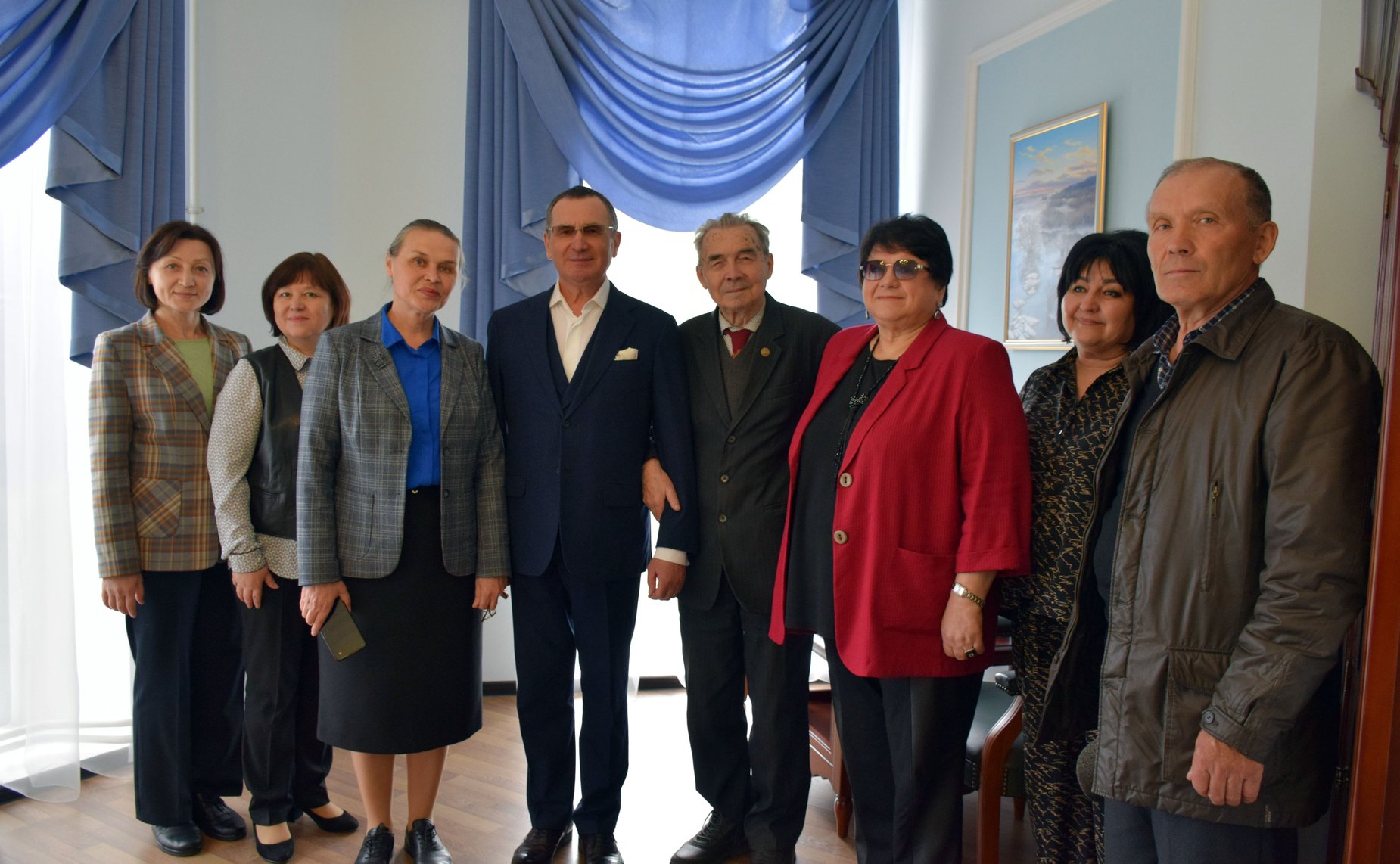 Николай Федоров посетил Национальную библиотеку Чувашской Республики