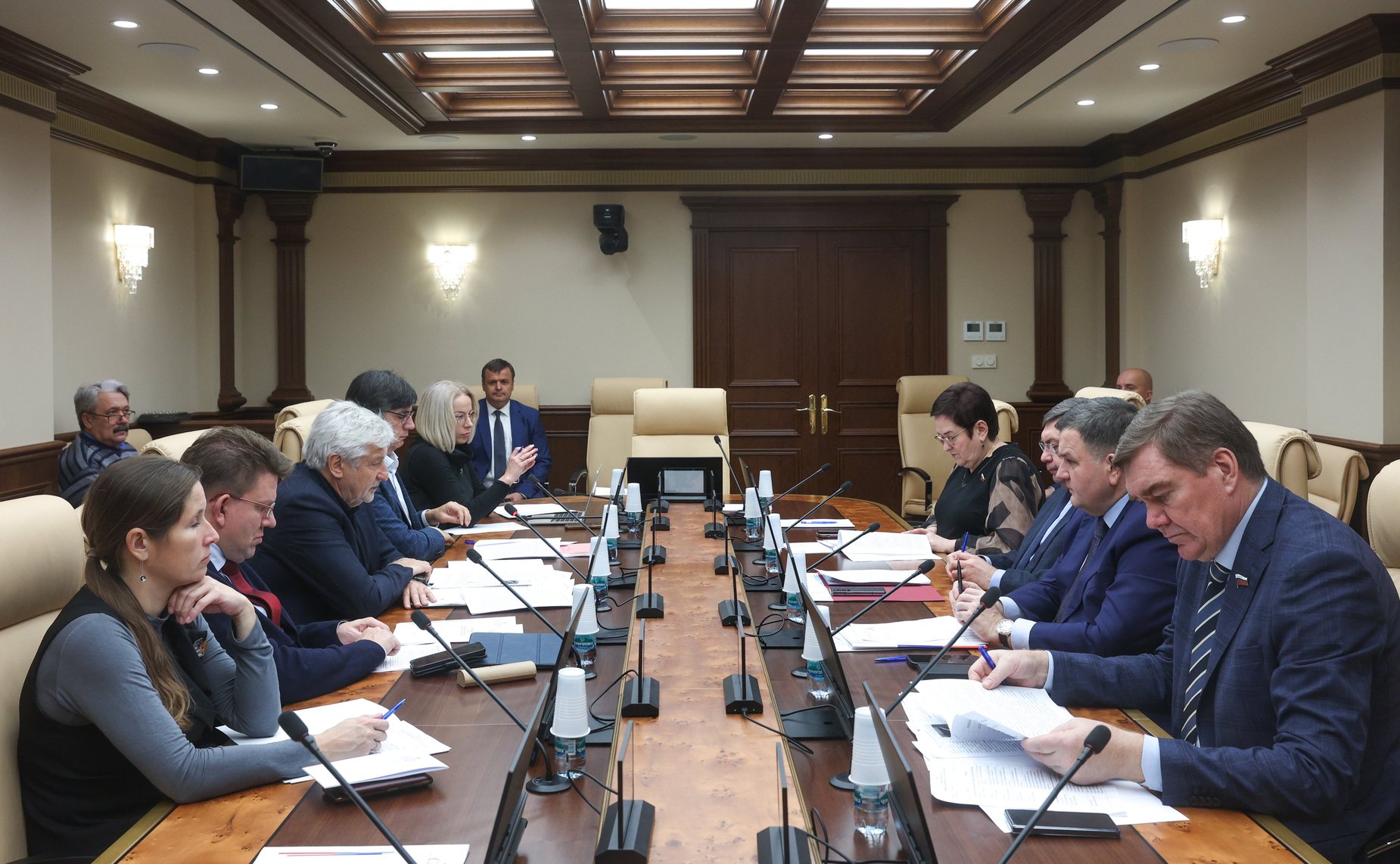 Совещание Комитета Совета Федерации по Регламенту и организации парламентской деятельности совместно с Комитетом Совета Федерации по конституционному законодательству и государственному строительству