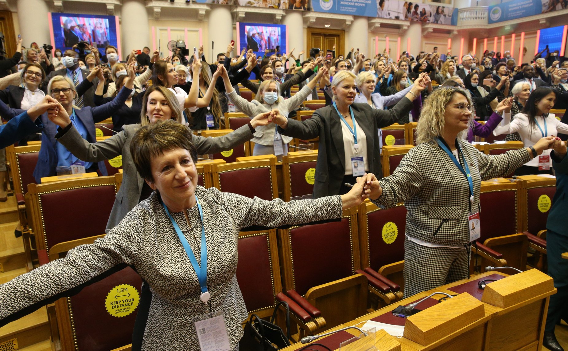 Заключительное пленарное заседание Третьего Евразийского женского форума «Женщины: глобальная миссия в новой реальности»