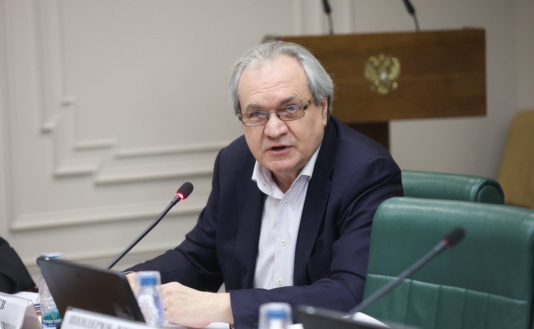 Круглый стол «Становление современной общественно-государственной модели воспитания гражданина и патриота (анализ опыта взаимодействия государственных и религиозных институтов)» (в рамках XIV Рождественских парламентских встреч)