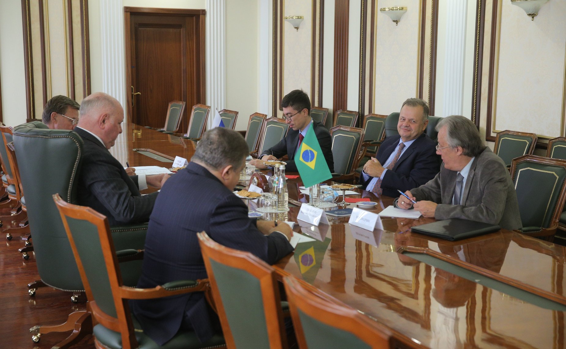 Встреча председателя Комитета СФ по международным делам Григория Карасина с Чрезвычайным и Полномочным Послом Федеративной Республики Бразилии в РФ