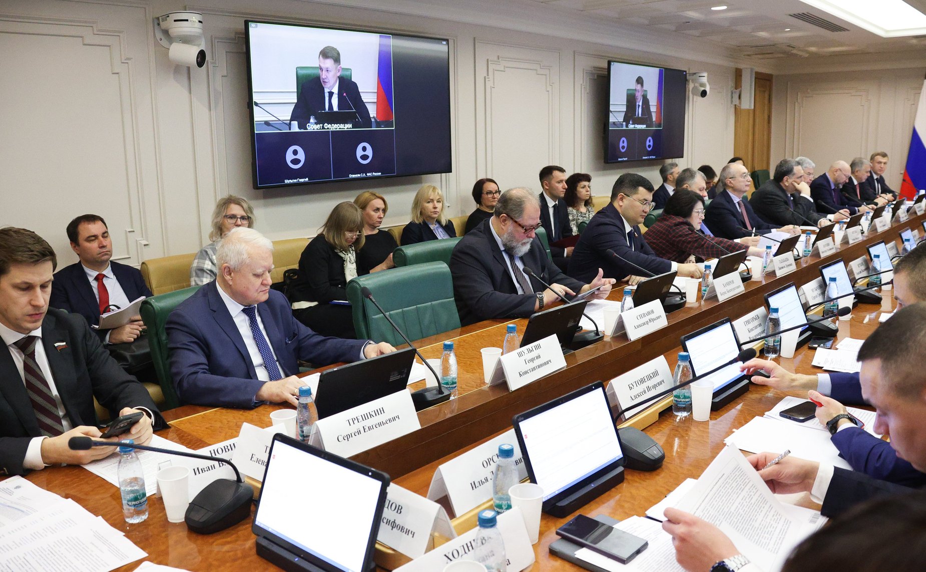 Заседание Комитета Совета Федерации по аграрно-продовольственной политике и природопользованию