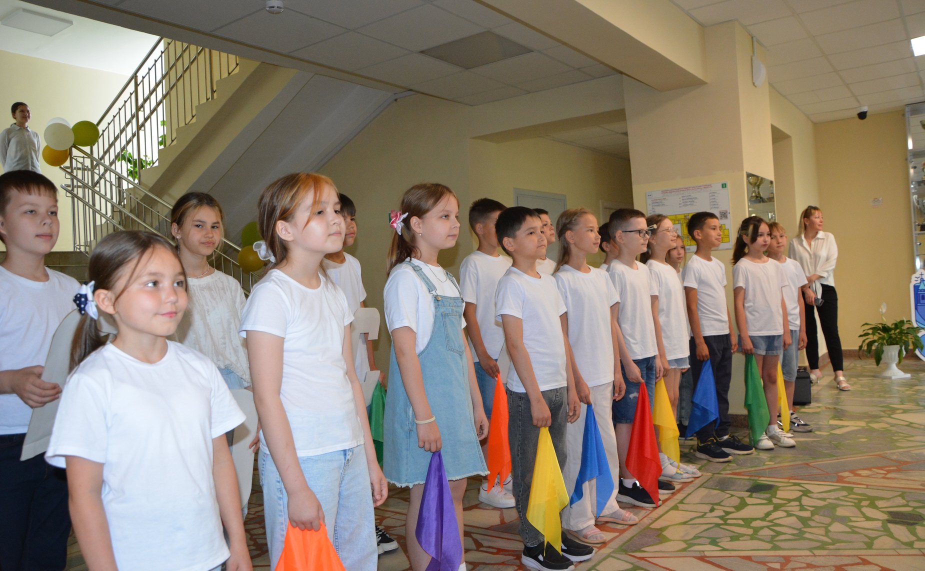 Николай Владимиров в родной школе № 31 города Чебоксары, которая носит имя академика Святослава Федорова, принял участие в торжественном открытии выставочной экспозиции, посвященной великому офтальмологу