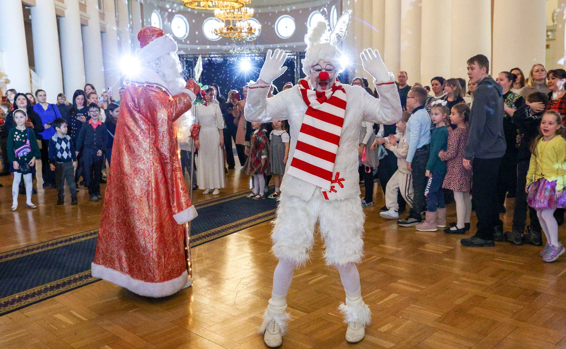 По инициативе Валентины Матвиенко в Таврическом дворце Санкт-Петербурга организована Рождественская елка для детей участников СВО
