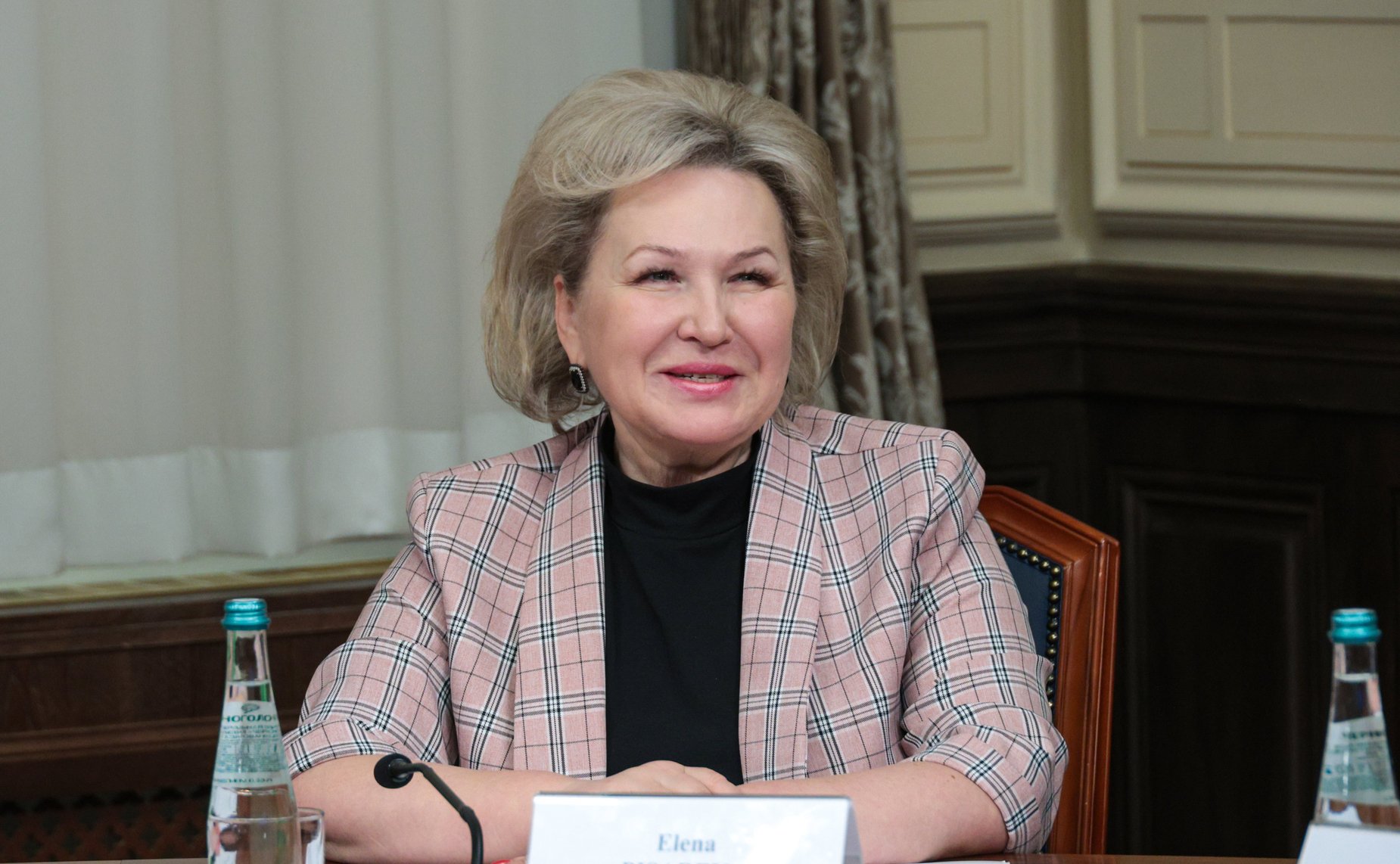 Елена Писарева