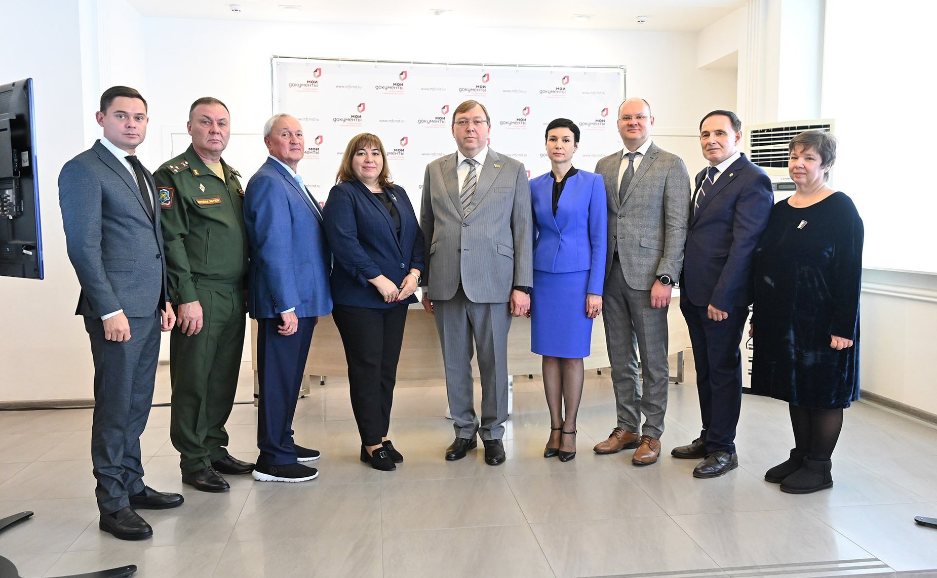 В рамках Правового марафона в Ростовской области юристы и эксперты проконсультировали военнослужащих и членов их семей