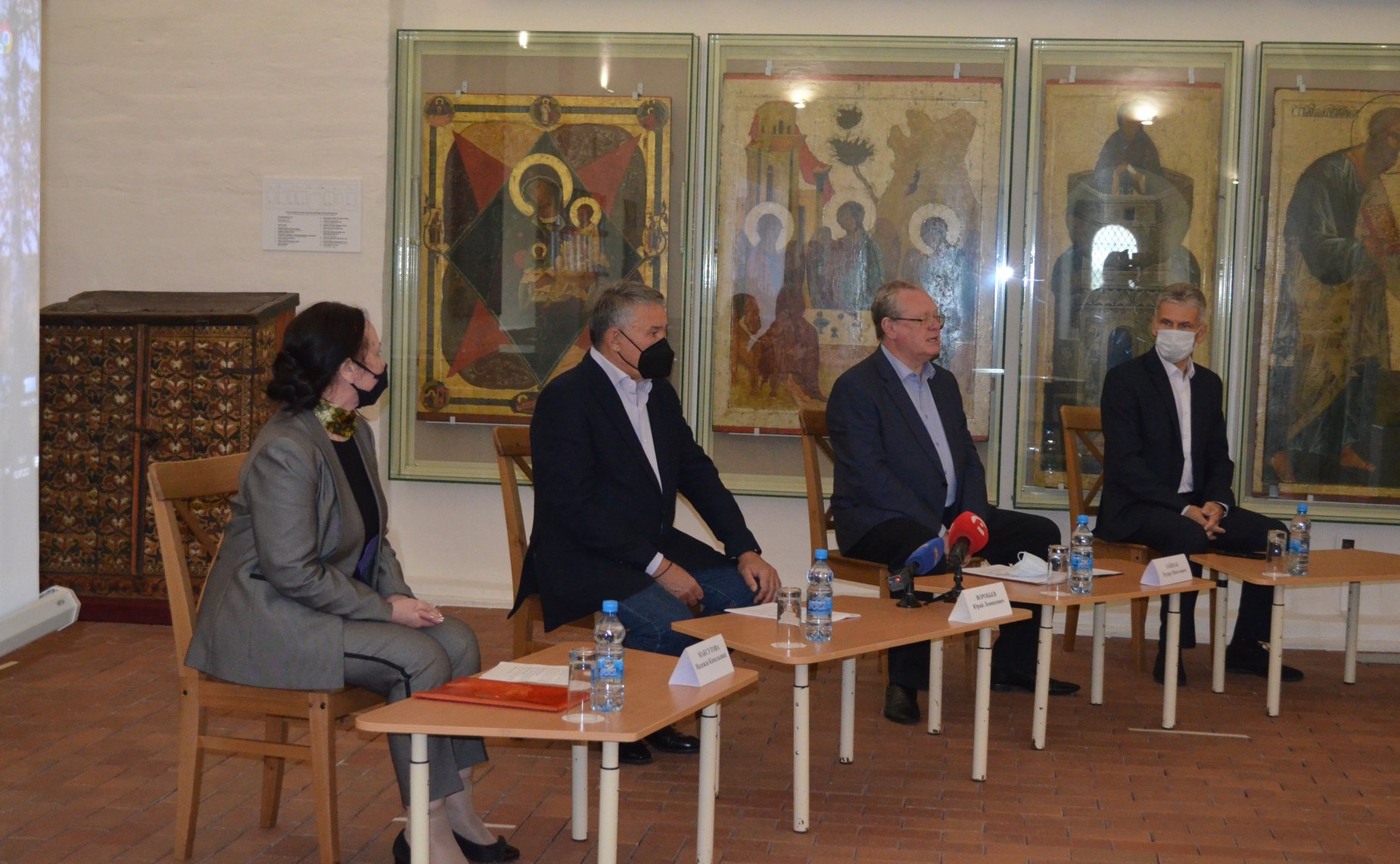 Юрий Воробьев принял участие в церемонии подписания соглашения о сотрудничестве между Вологодским отделением Русского географического общества (РГО) и национальным парком «Русский Север»