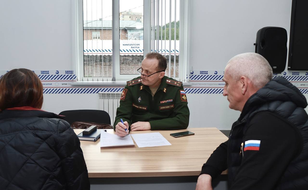 Владимир Полетаев в ходе рабочей поездки в регион провел личный прием граждан