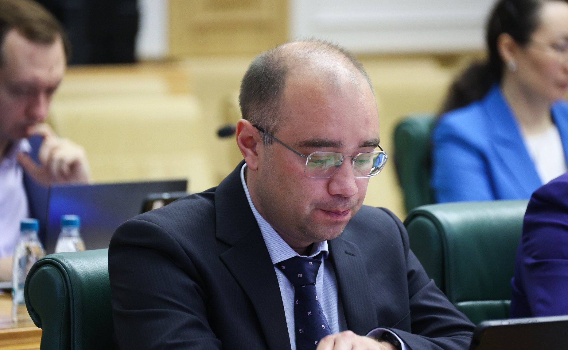 Совещание Комитета Совета Федерации по федеративному устройству, региональной политике, МСУ и делам Северана тему «Газификация и ее производные: газохимия и нефтехимия как драйвер роста экономики Дальневосточного федерального округа»