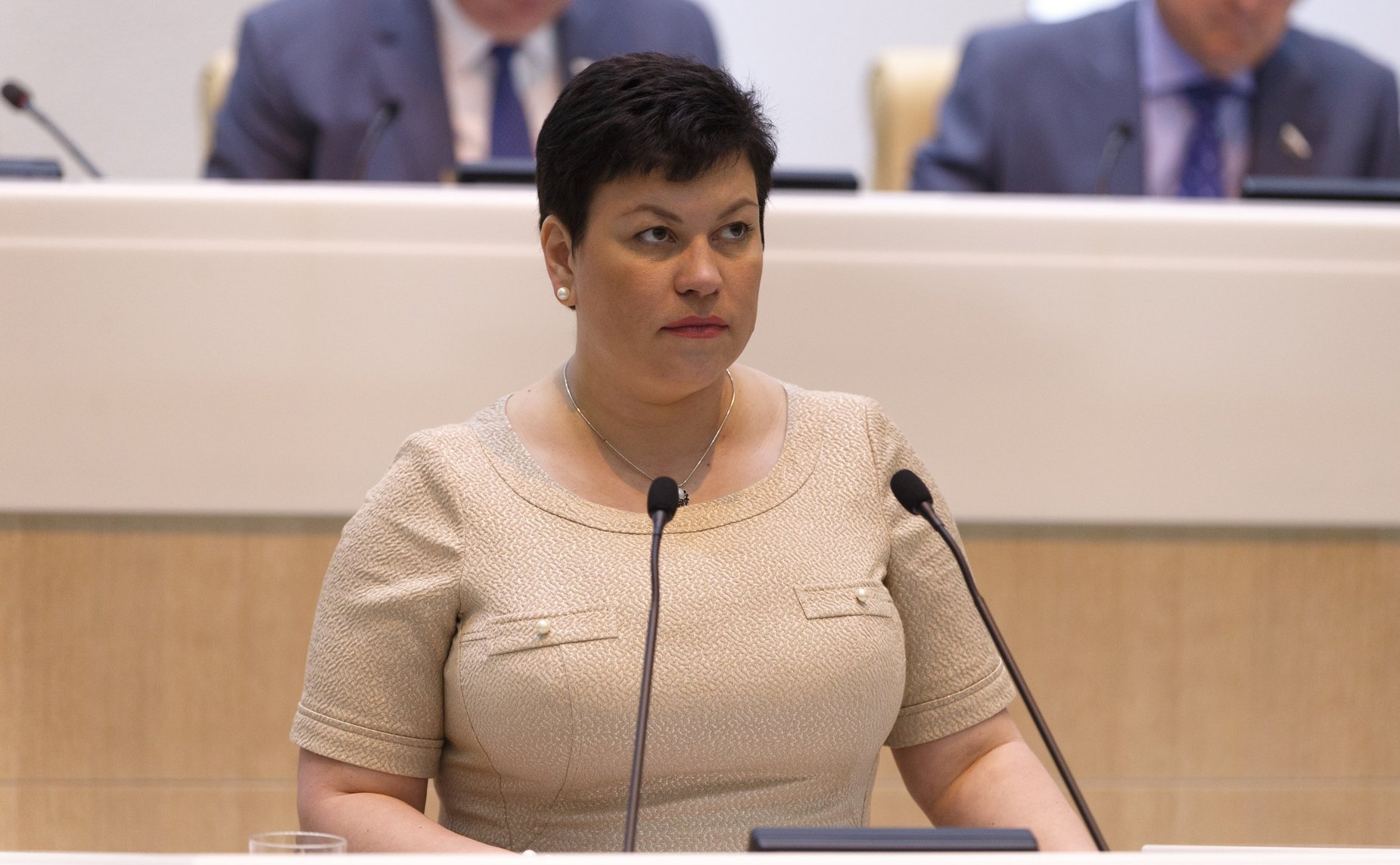 Л. Кононова