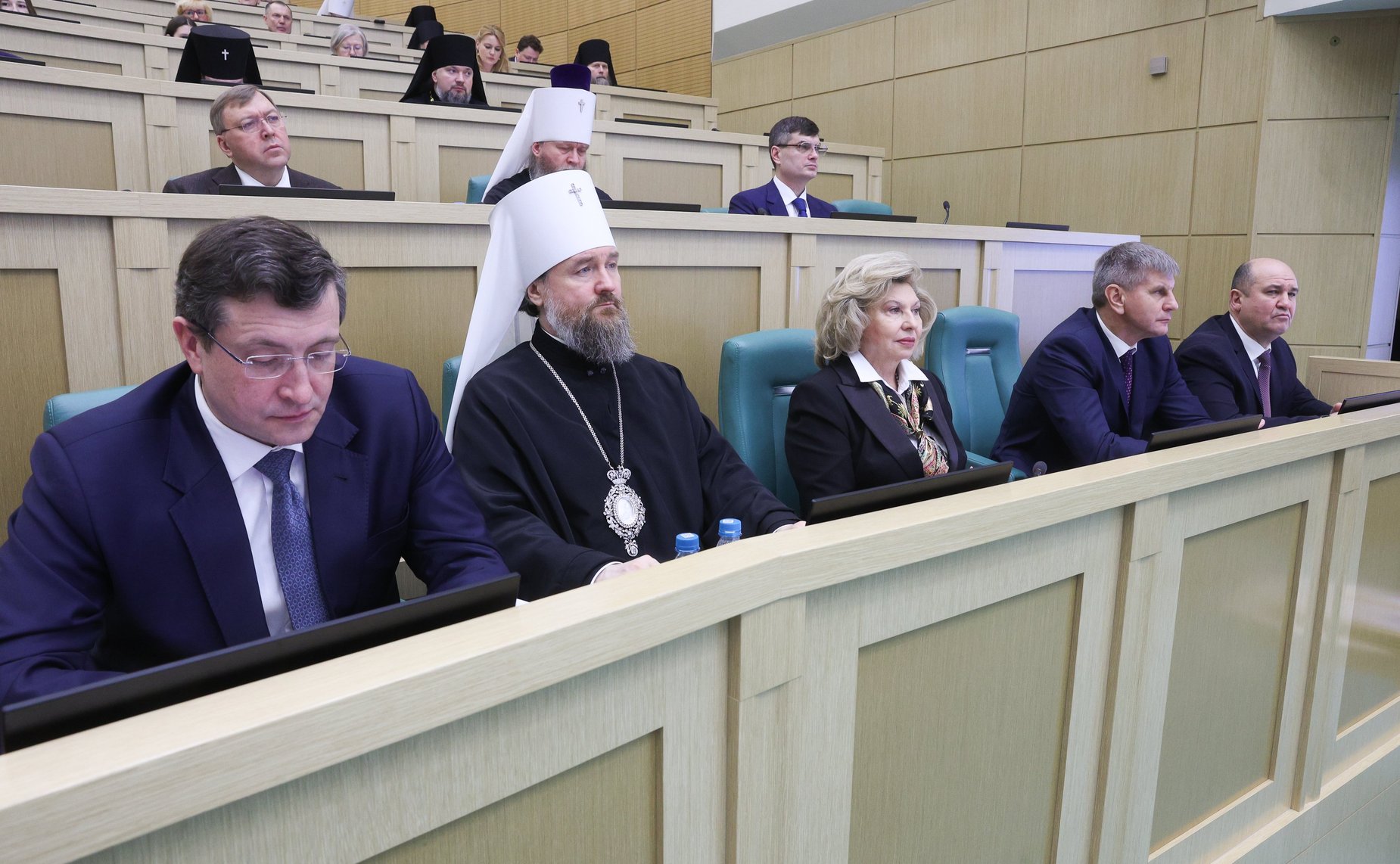 Пленарное заседание XIV Рождественских парламентских встреч