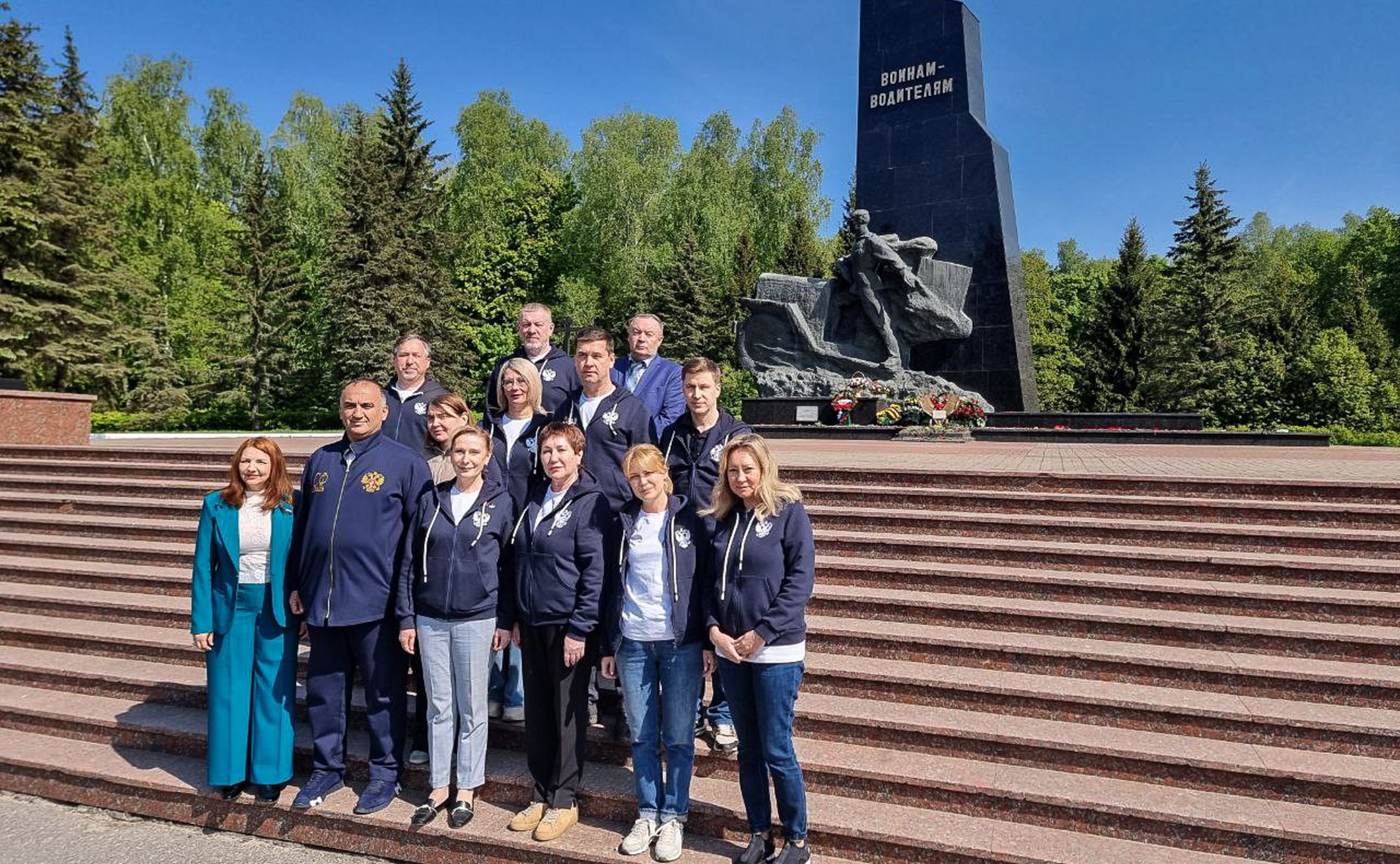 Делегация сенаторов во главе с заместителем Председателя СФ Инной Святенко в рамках проекта СФ «Социальный маршрут. Мобильный сенатор» посетила Брянскую область