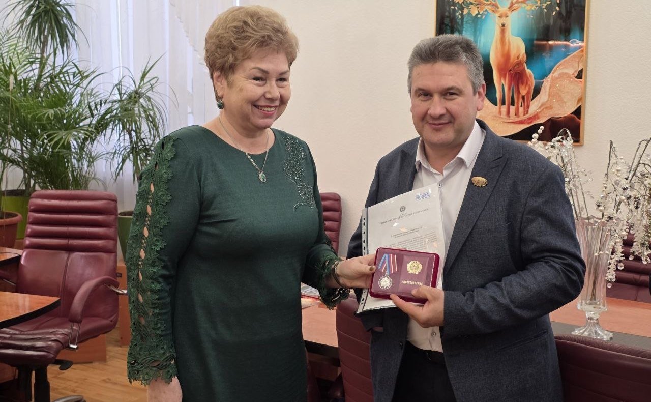 Ольга Бас в ходе поездки в регион в День юриста посетила «Луганский мясокомбинат»