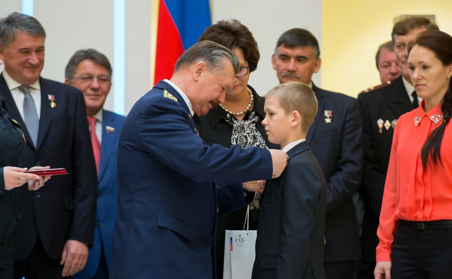 Награждение детей-героев, проявивших мужество в экстремальных ситуациях и спасших человеческие жизни