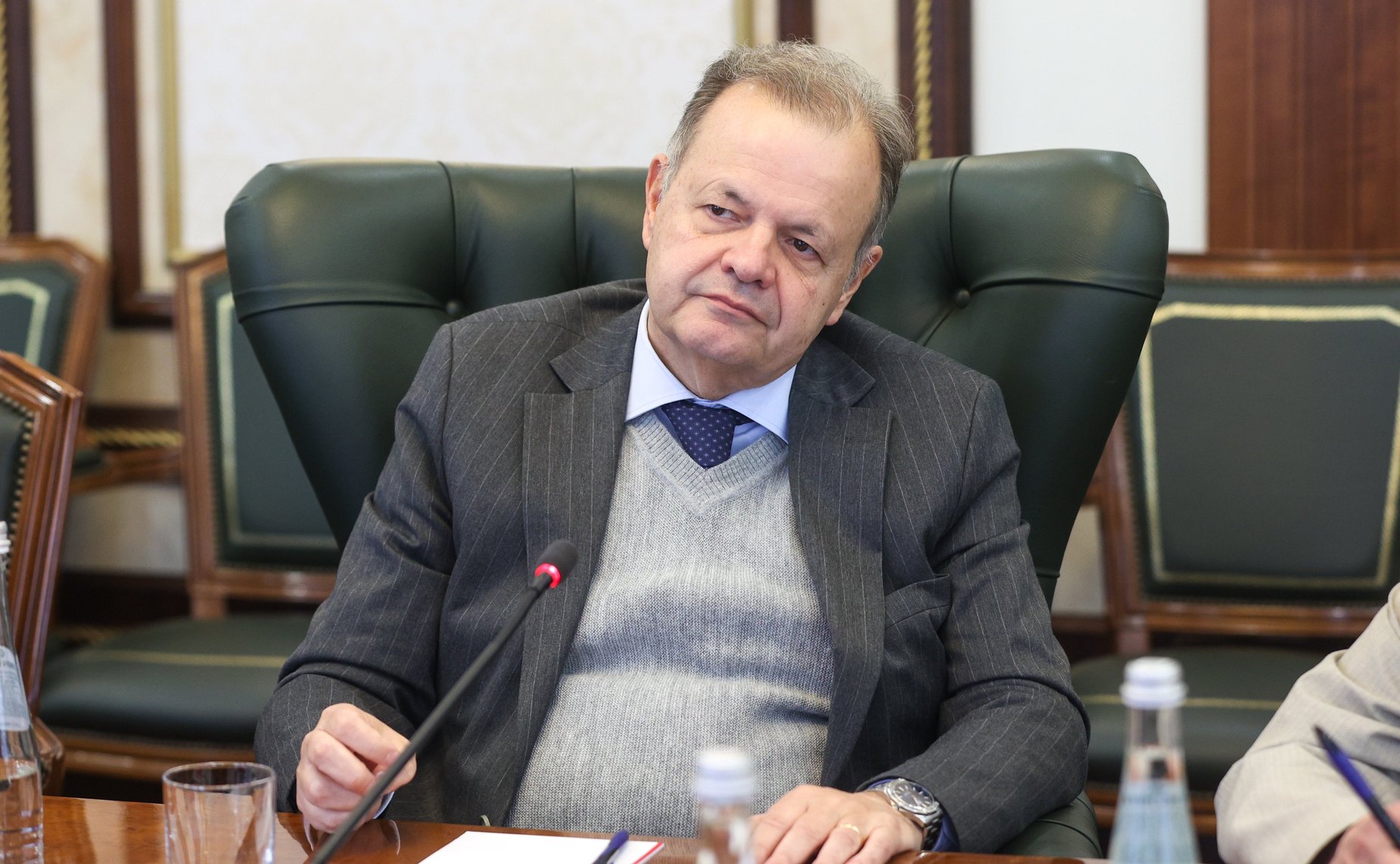 Председатель Комитета СФ по международным делам Григорий Карасин провел встречу с Послом Бразилии в России Родриго Соаресом