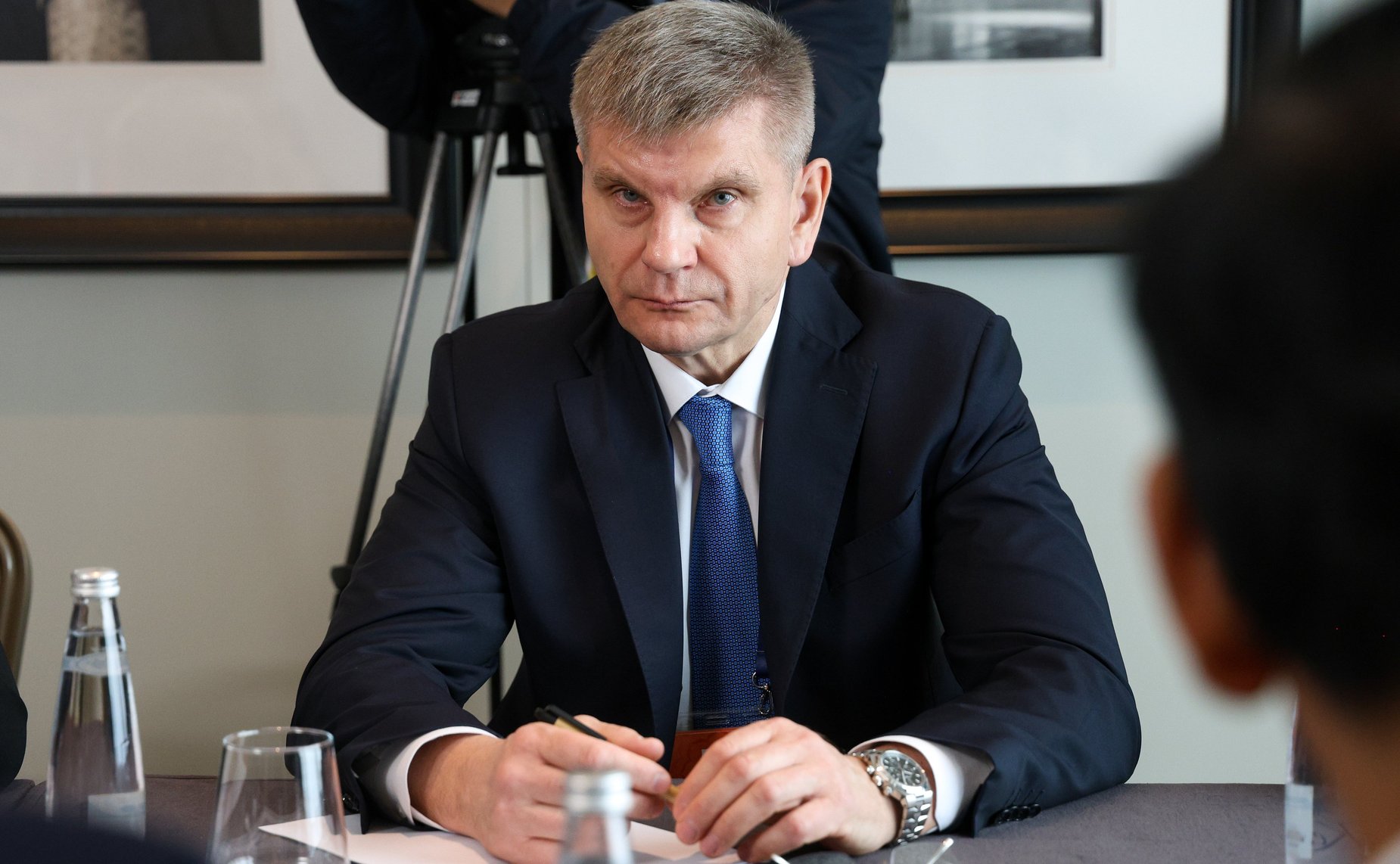 Геннадий Голов