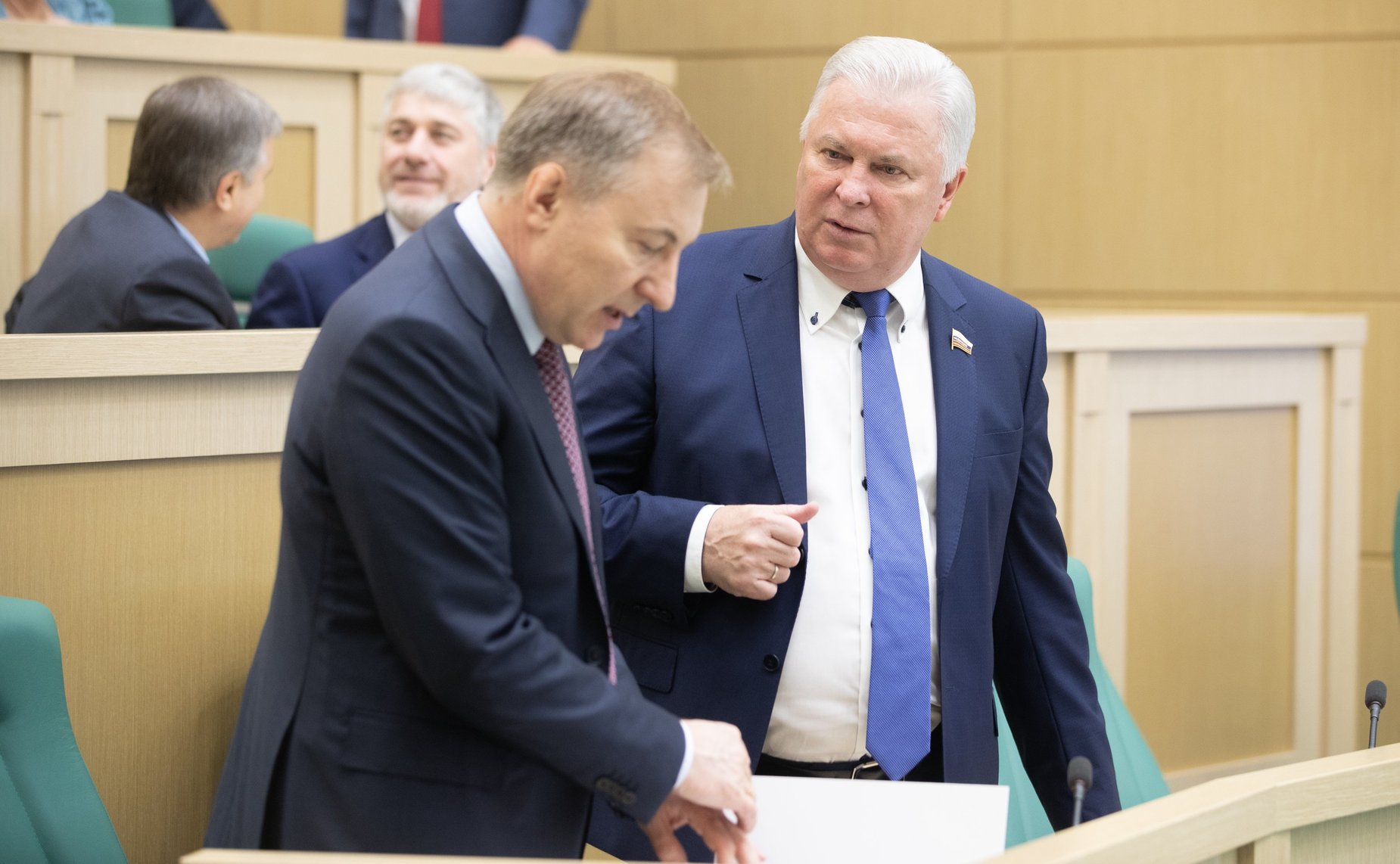 А. Варфоломеев и В. Наговицын