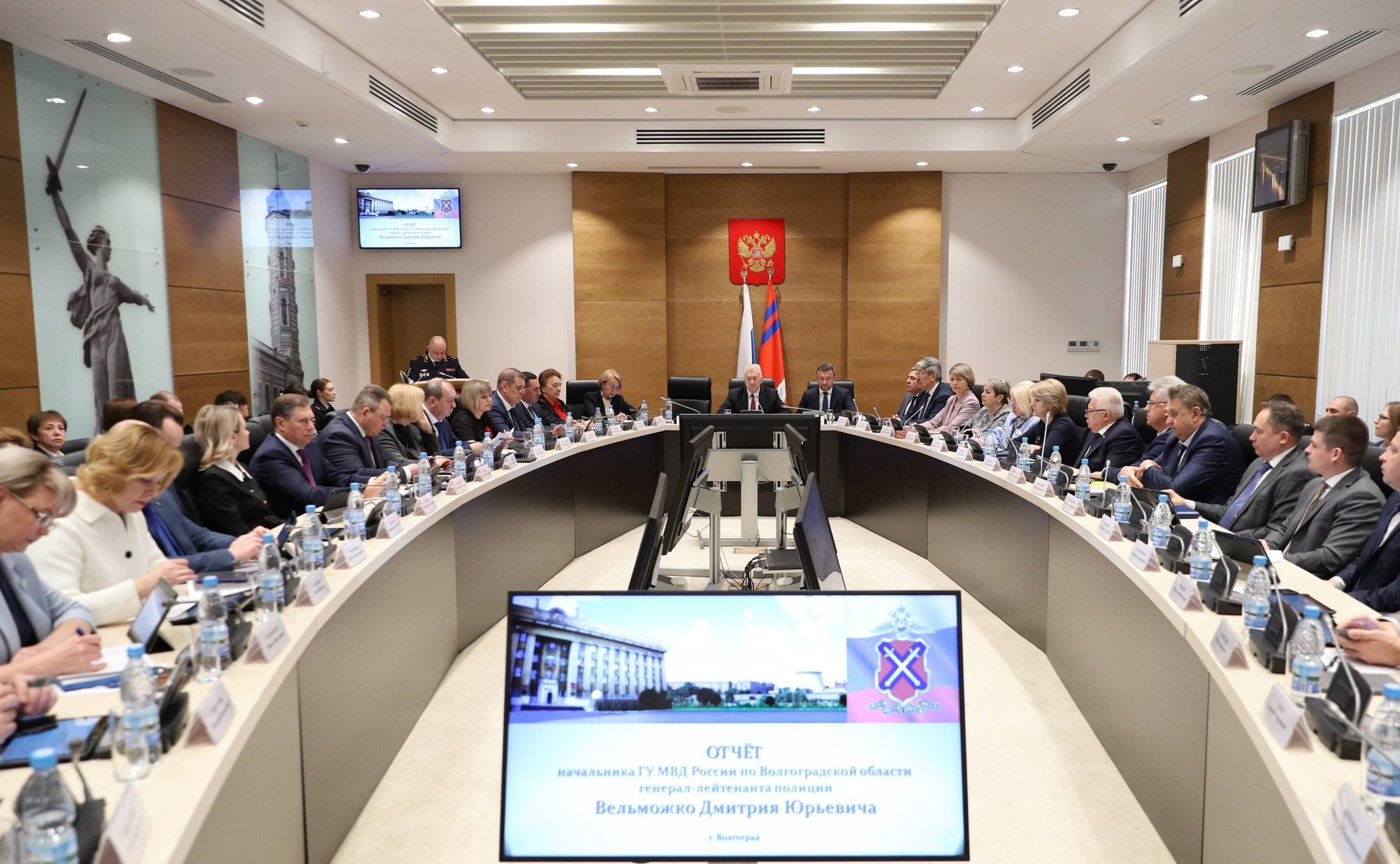 Николай Семисотов принял участие в заседании Волгоградской областной Думы