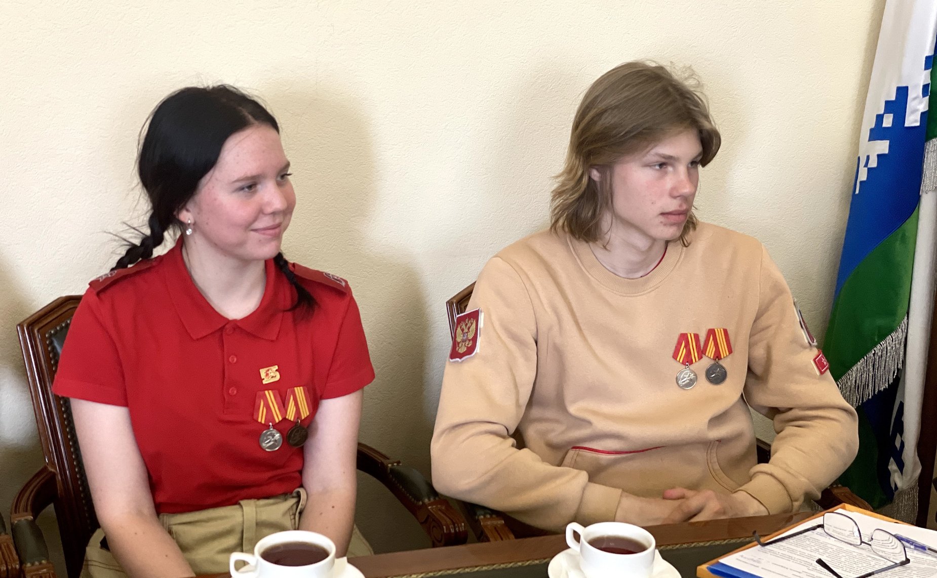 Александр Лутовинов в ходе региональной недели провел встречу с юнармейцами Ненецкого автономного округа