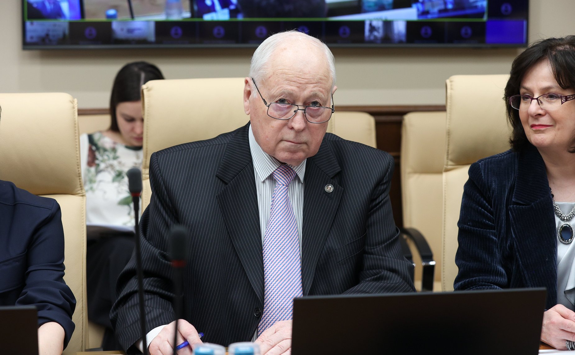 Круглый стол на тему «Конституционные права граждан на отдых и на охрану здоровья на примере лечебно-оздоровительного туризма: правовое регулирование и практика реализации»