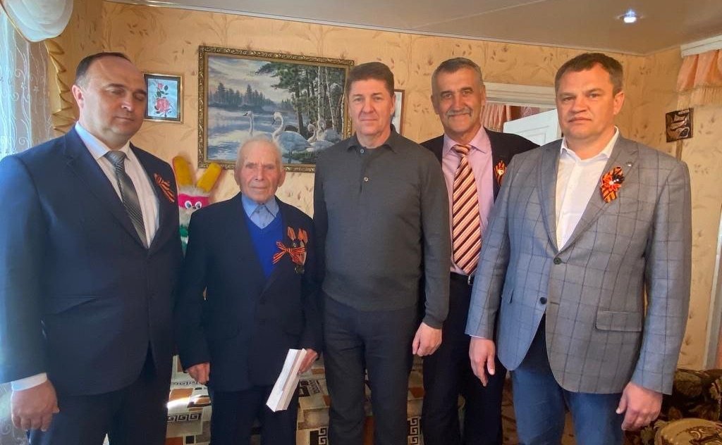 Андрей Шевченко принял участие в торжественных мероприятиях в Оренбургской области в ознаменование 77-й годовщины Победы в Великой Отечественной войне