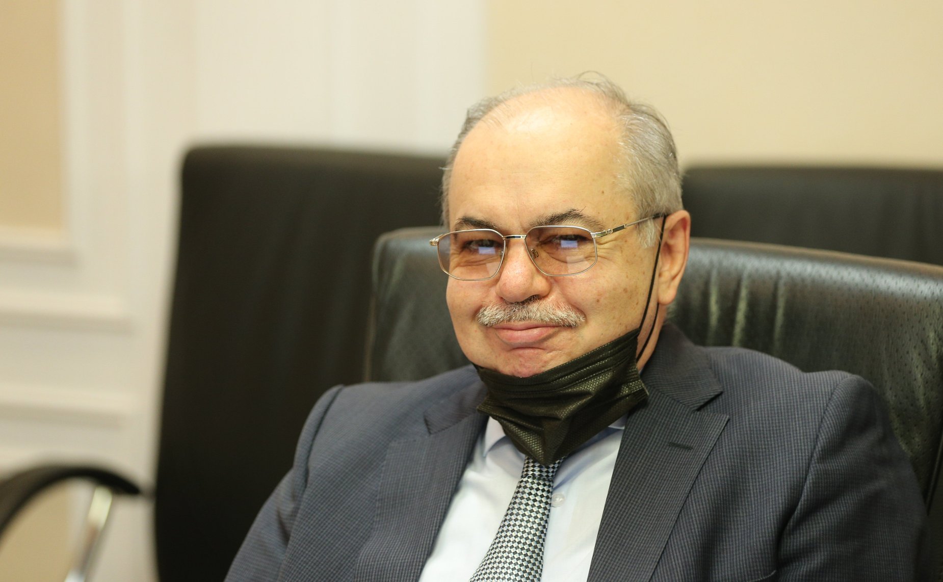 Ильяс Умаханов