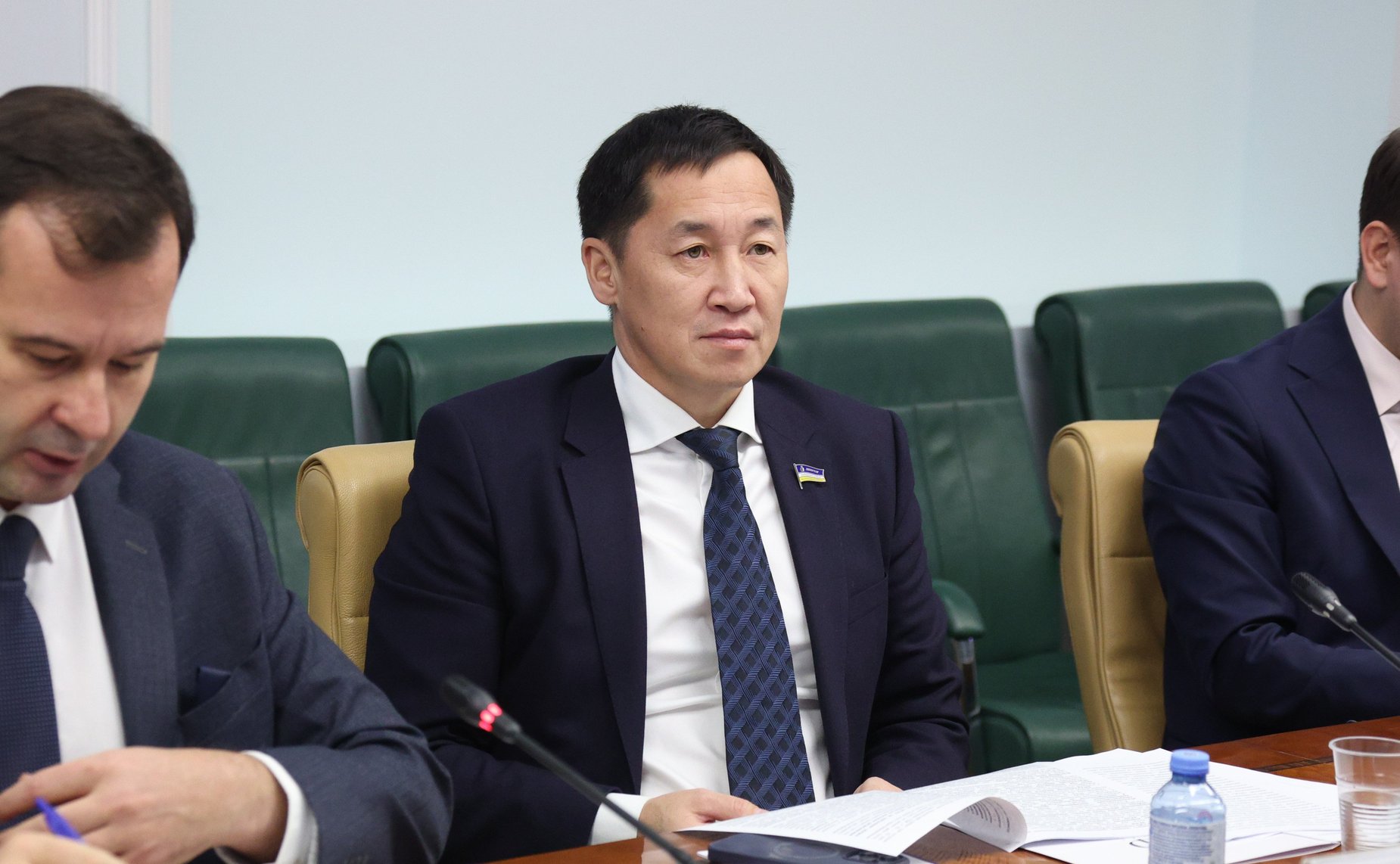 Круглый стола Комитета СФ по конституционному законодательству и государственному строительству «Актуальные проблемы разграничения уголовной и административной ответственности за незаконные действия, причиняющие вред атмосферному воздуху»