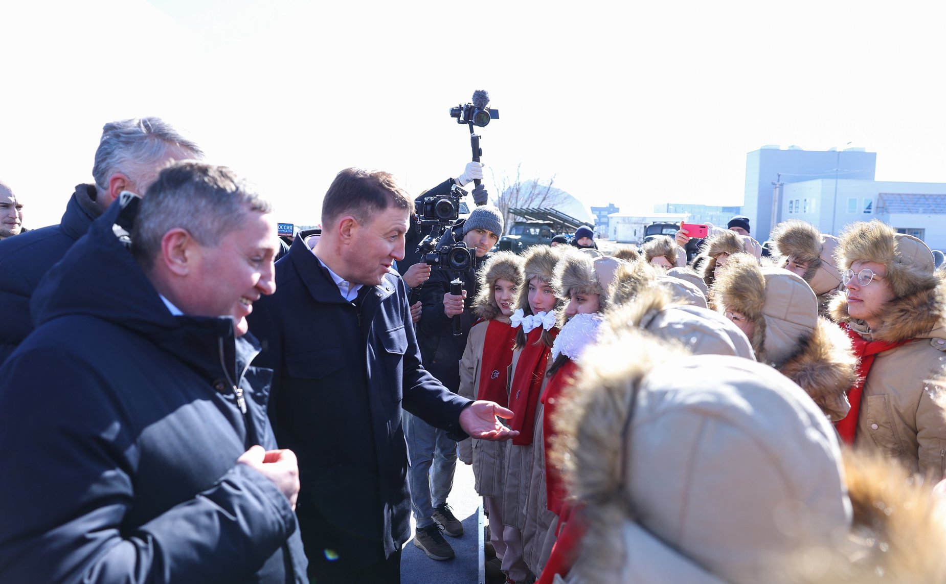 Первый заместитель Председателя Совета Федерации Андрей Турчак в ходе рабочей поездки в Волгоградскую область вместе с коллегами из «Газпрома» принял участие в подключении к газу сразу несколько объектов по президентской программе социальной догазификации