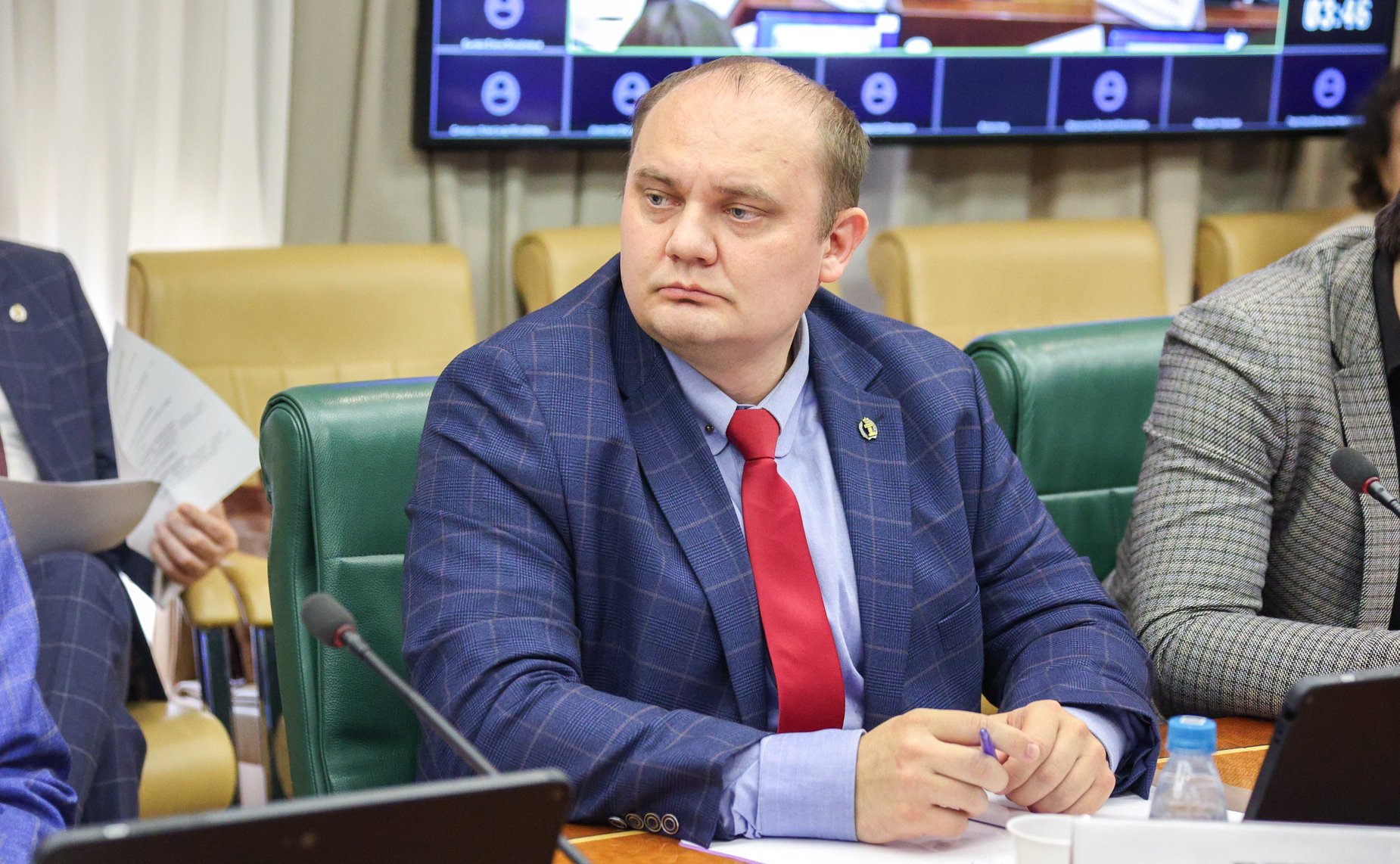 Круглый стол Комитета СФ по конституционному законодательству и государственного строительства «Ответственность за воспрепятствование профессиональной деятельности адвоката как гарантия реализации принципа состязательности и равноправия сторон»