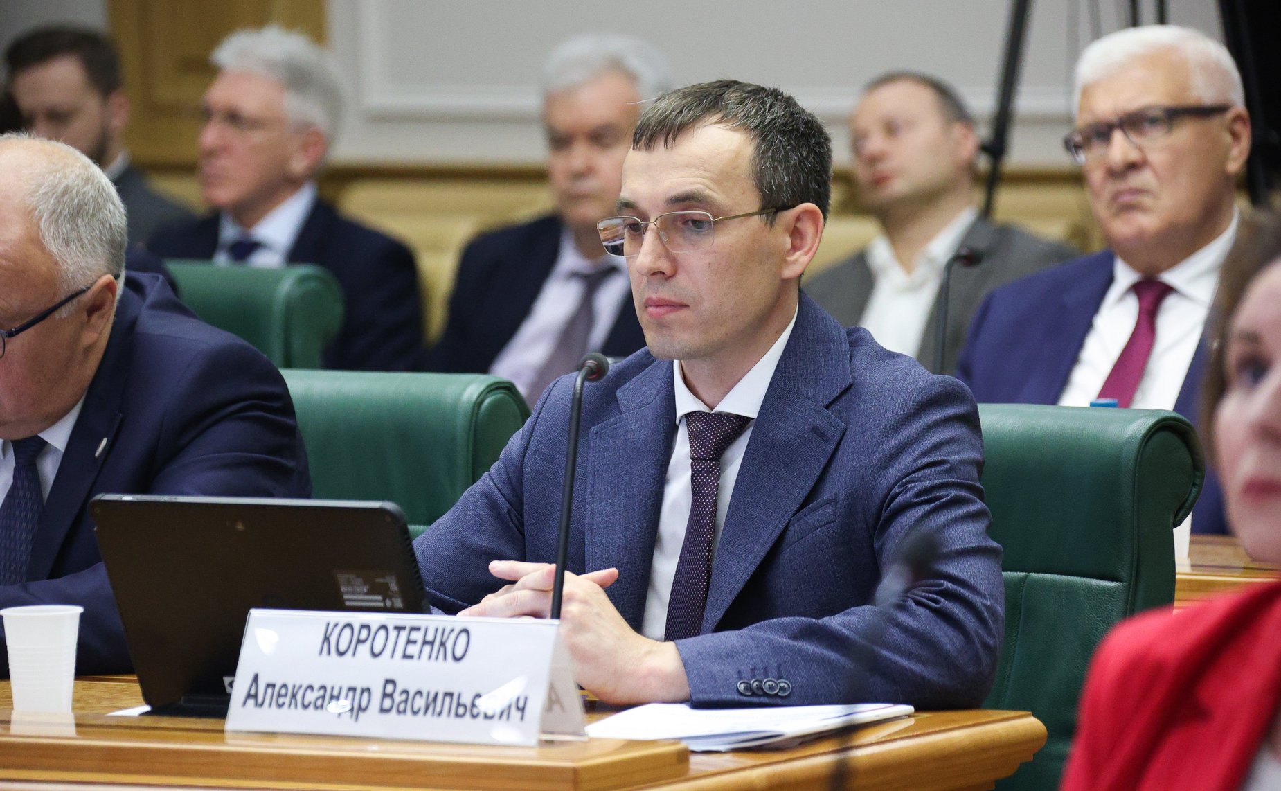 Парламентские слушания на тему «Вопросы управления комплексами индивидуальных жилых домов»