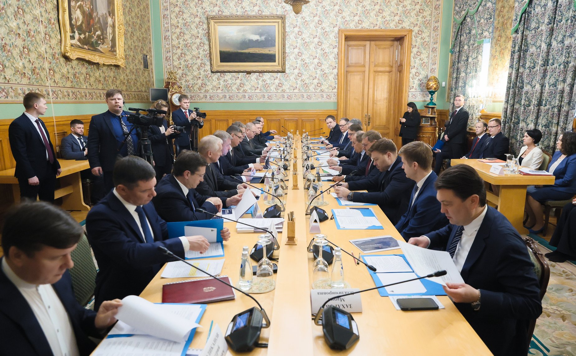 Заместитель Председателя СФ Константин Косачев принял участие в 43-м заседании Совета глав субъектов Российской Федерации при МИД России