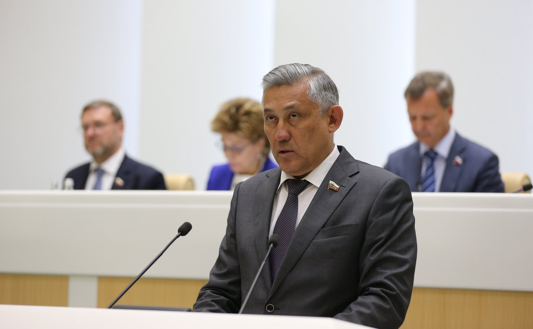 Юрий Валяев