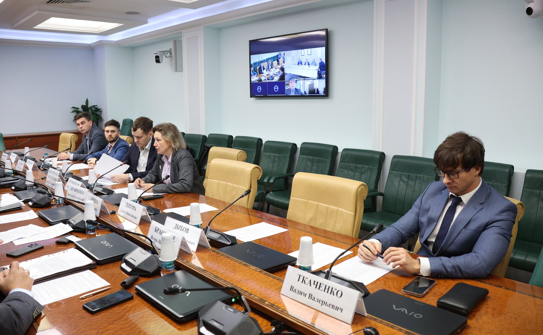 Круглый стол Комитета Совета Федерации по экономической политике «Инфраструктура поддержки субъектов малого и среднего предпринимательства в условиях реализации национального проекта «Эффективная и конкурентная экономика»»