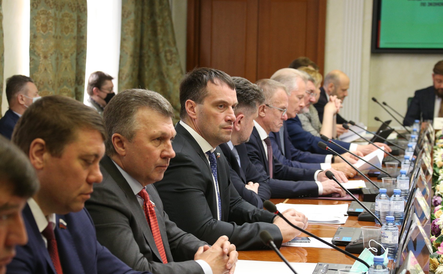 Заседание Комитета СФ по экономической политике