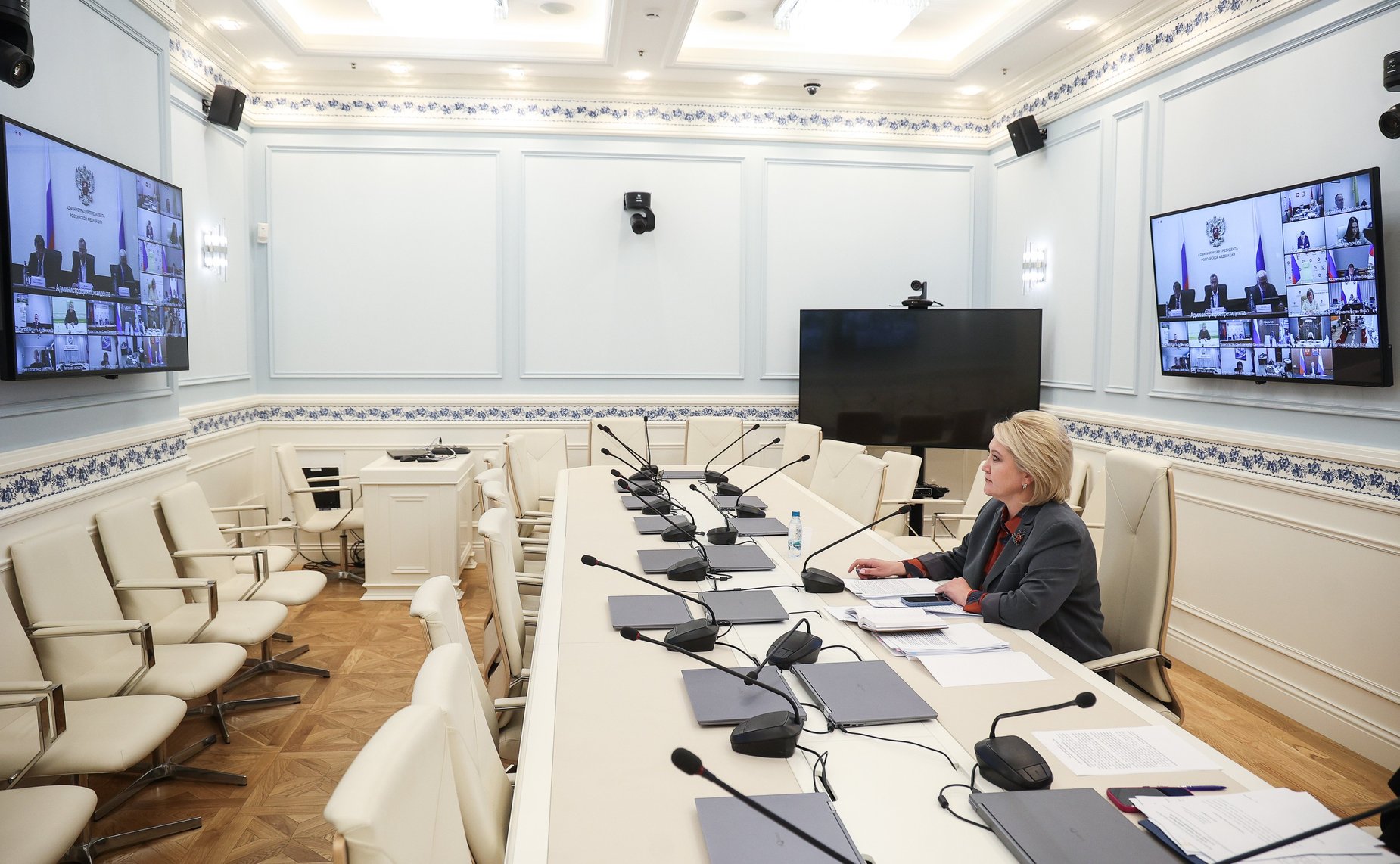 Лилия Гумерова в режиме видеоконференцсвязи приняла участие в заседании рабочей группы по подготовке заседания Государственного Совета РФ по вопросу «О подготовке кадров для экономики РФ»