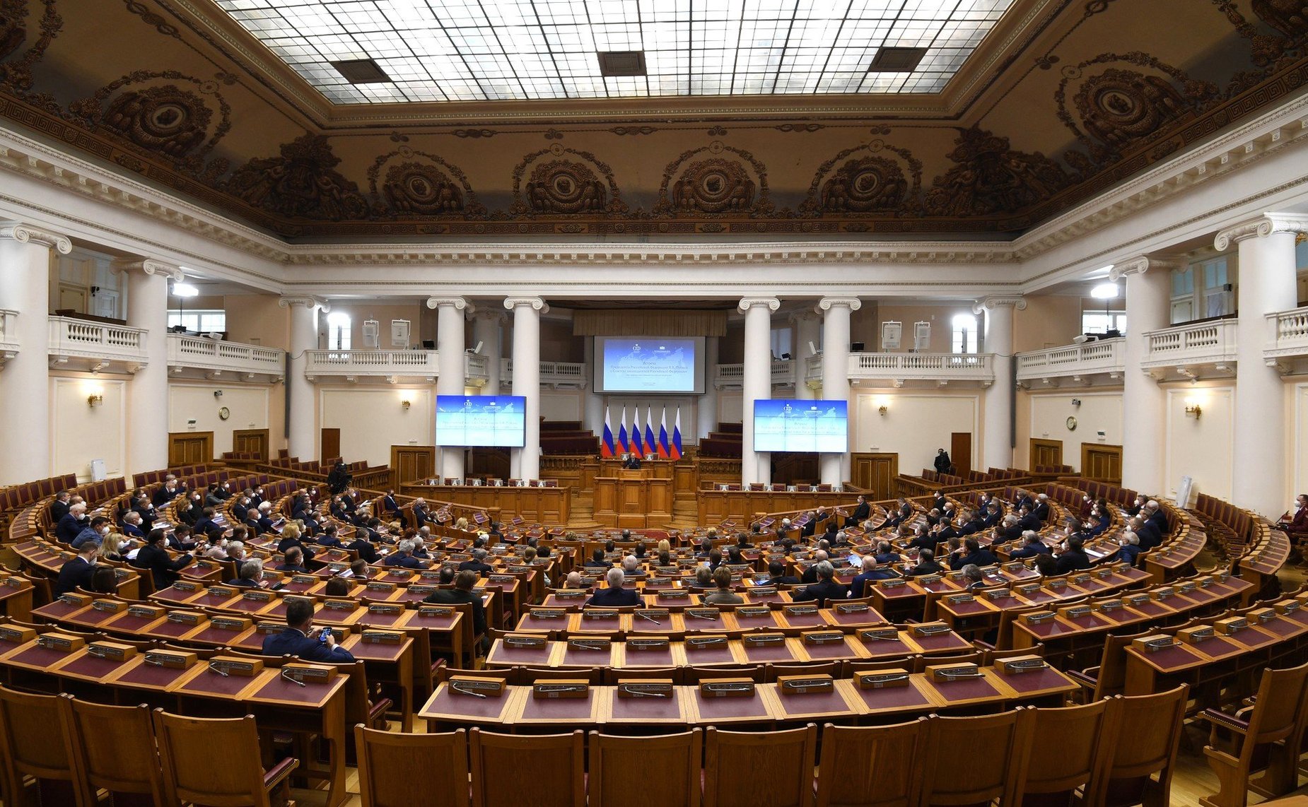 Встреча Президента России Владимира Путина с членами Совета законодателей Российской Федерации при Федеральном Собрании РФ