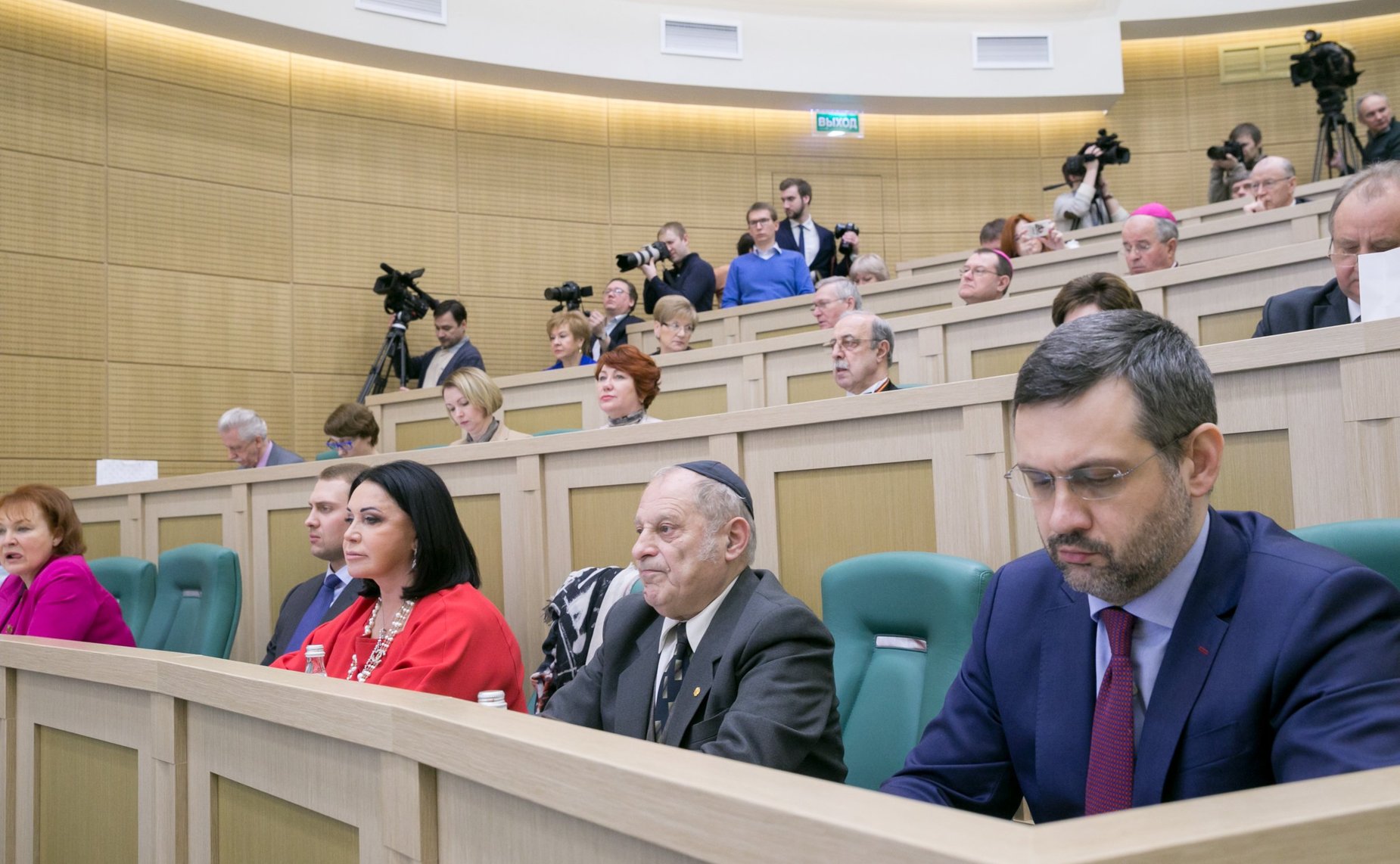 Рождественские парламентские встречи