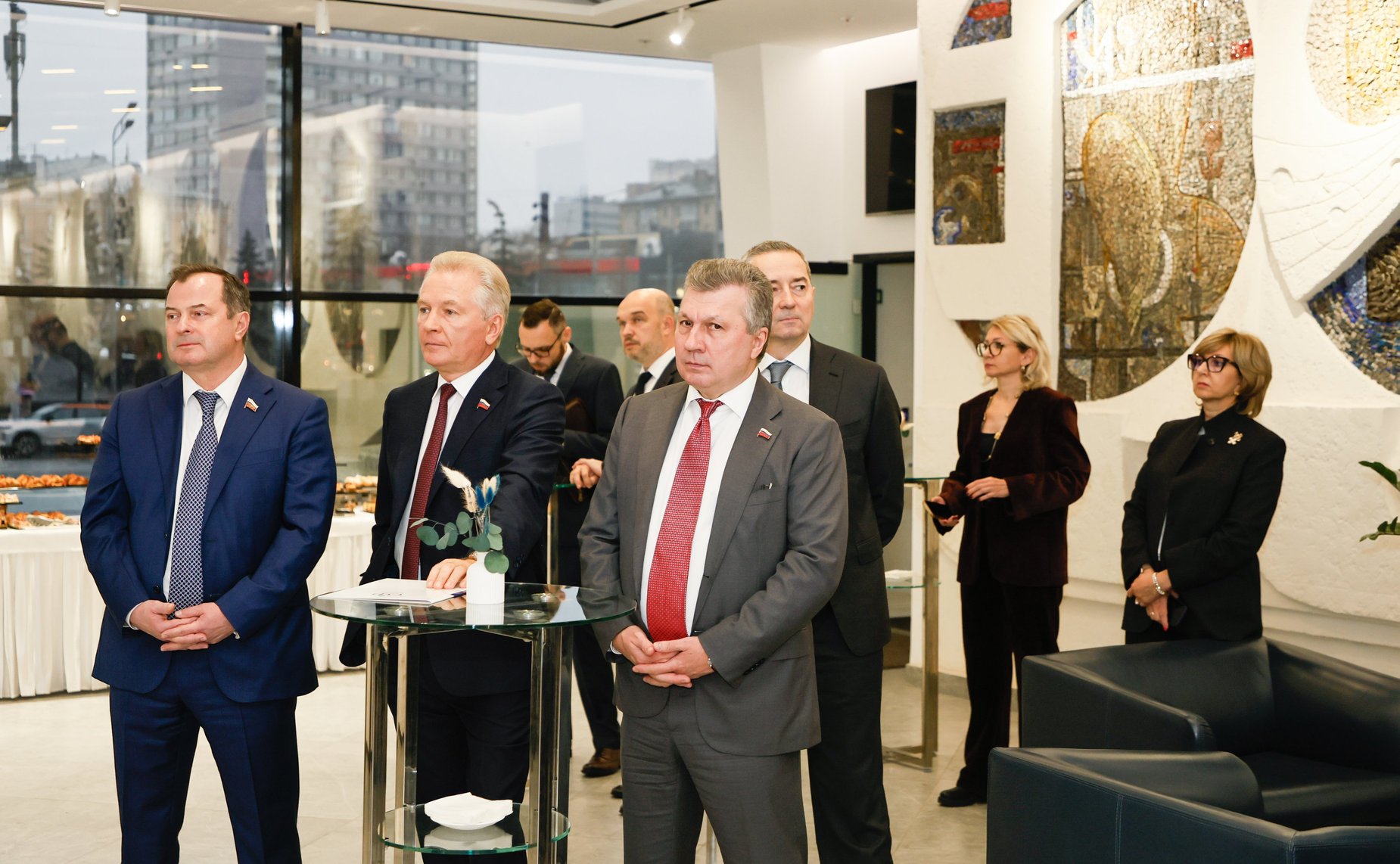 Сенаторы посетили Аналитический центр при Правительстве РФ