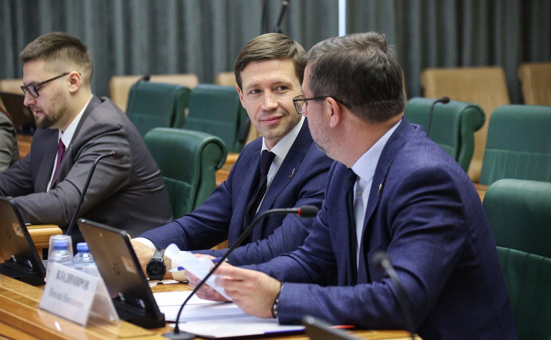 Заседание Комитета СФ по конституционному законодательству и государственному строительству