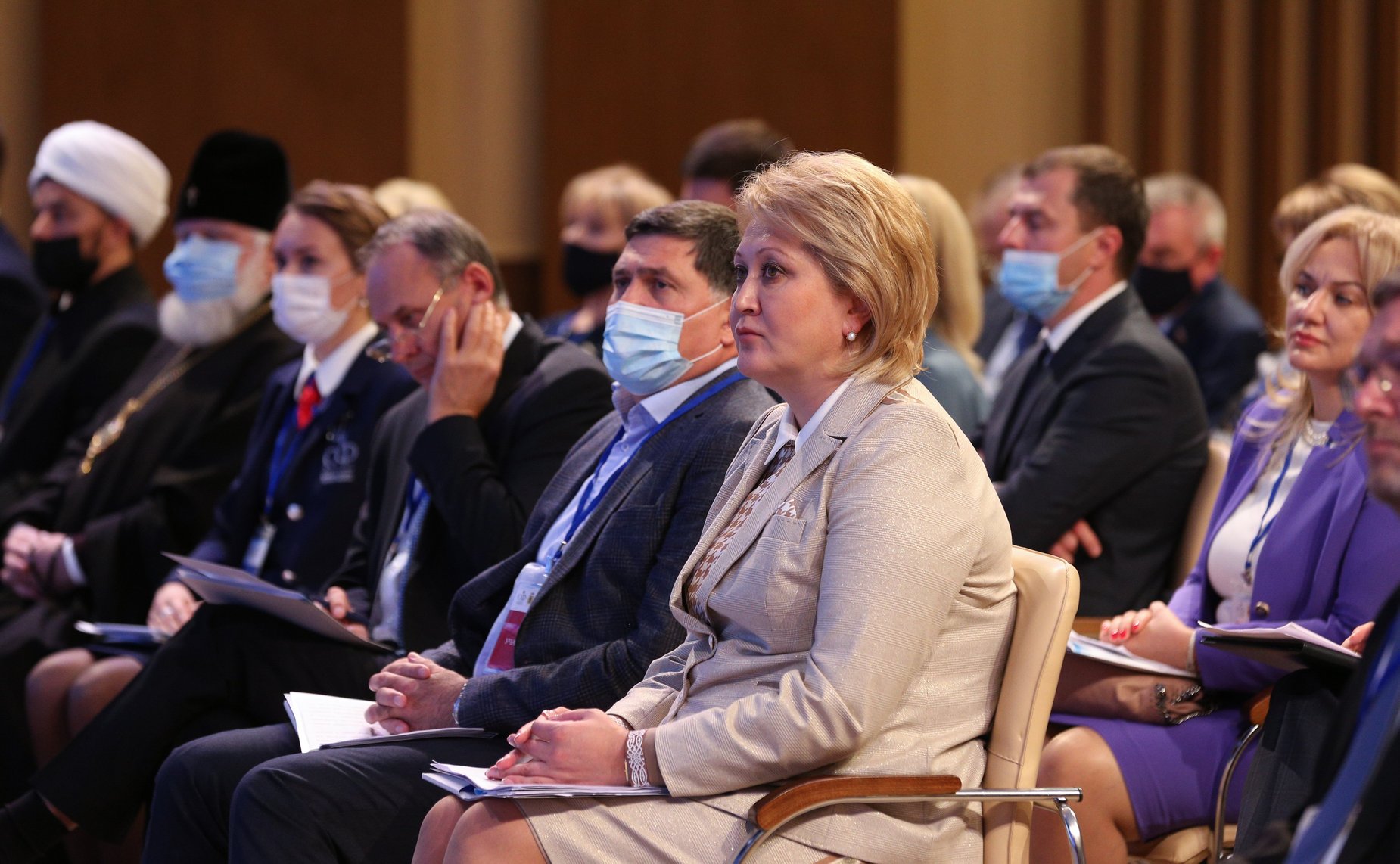 Пленарное заседание VIII Парламентского форума «Историко-культурное наследие России»