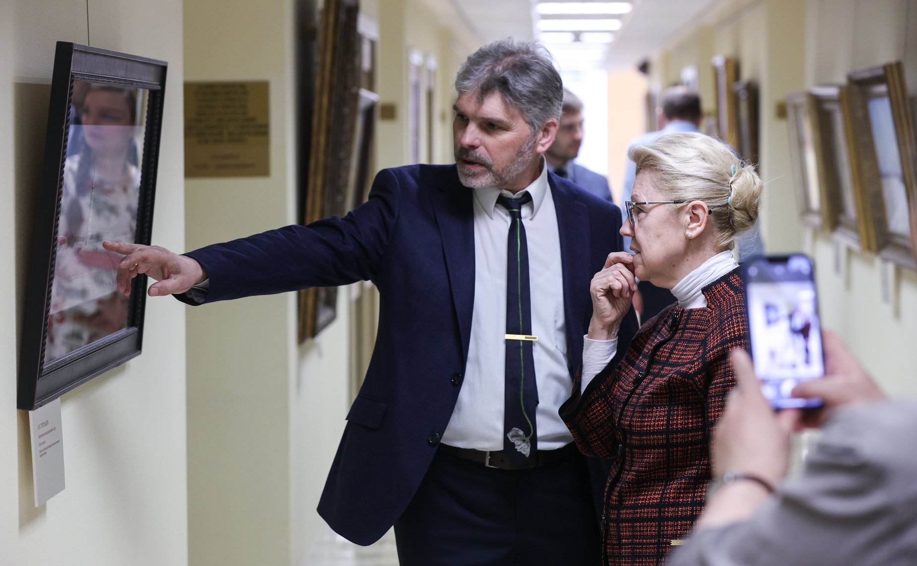 Открытие в Совете Федерации выставки картин художников творческого объединения «Русский мир»