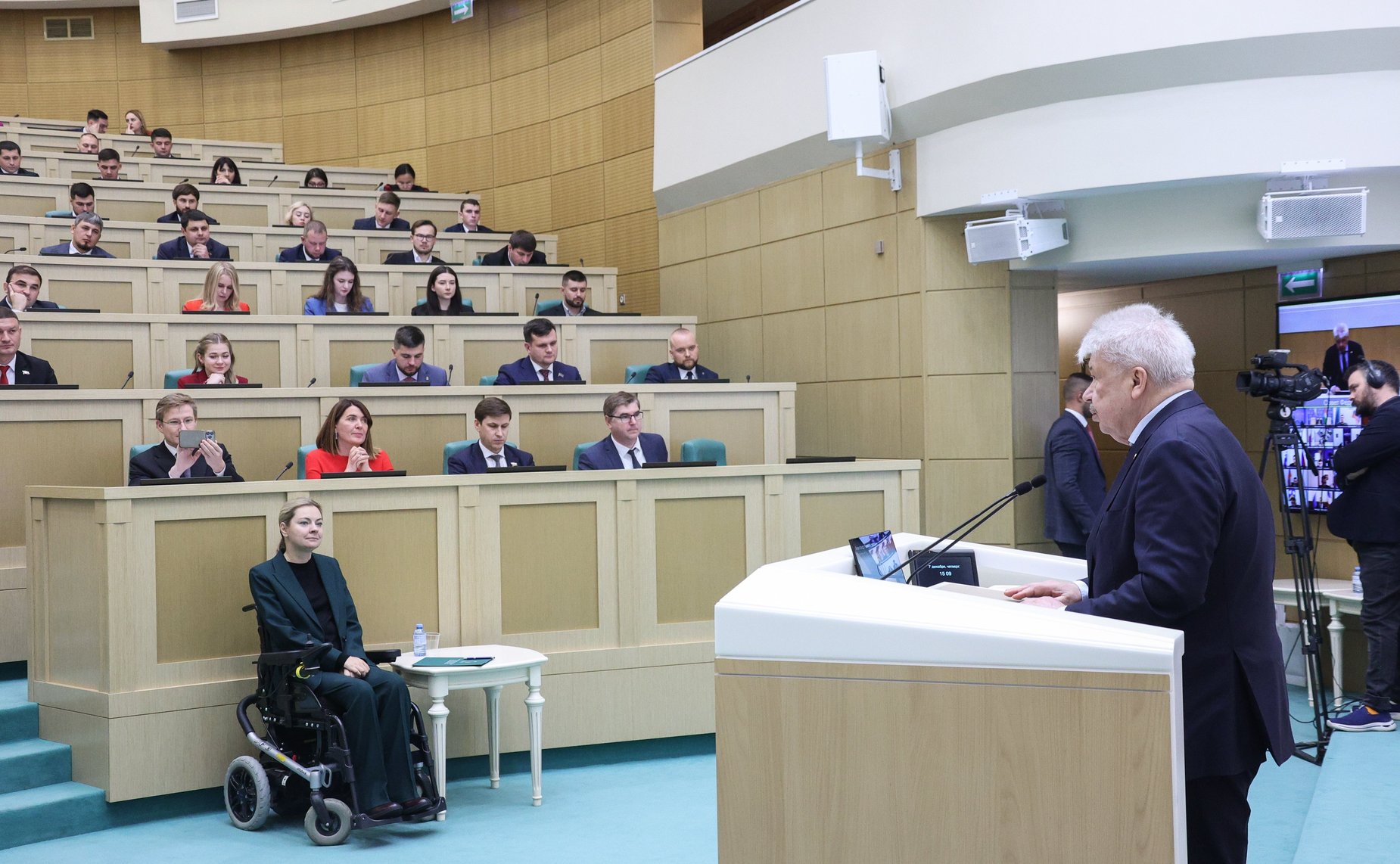 Заседание Палаты молодых законодателей при Совете Федерации
