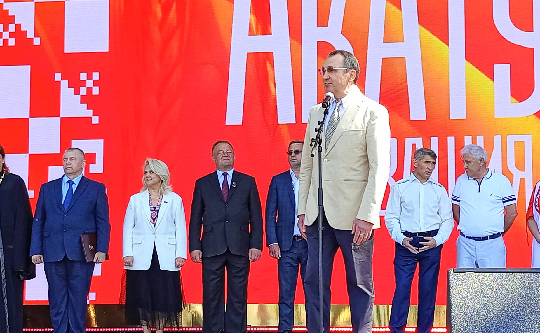 Николай Федоров принял участие в церемонии открытия праздника «Всечувашский Акатуй»