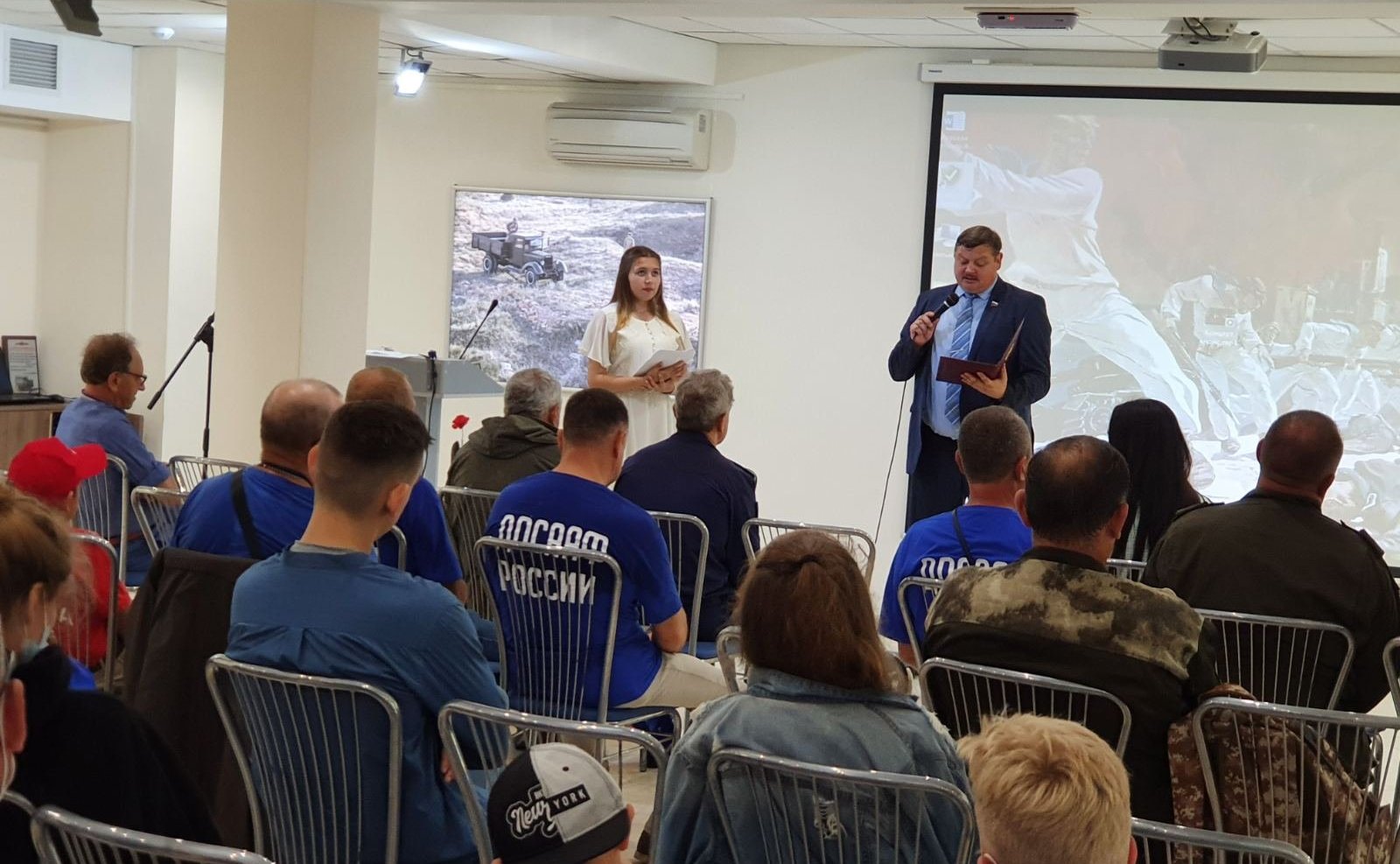 Сергей Колбин встретился с участниками международного автопробега «Дорогами Победы» в Севастополе