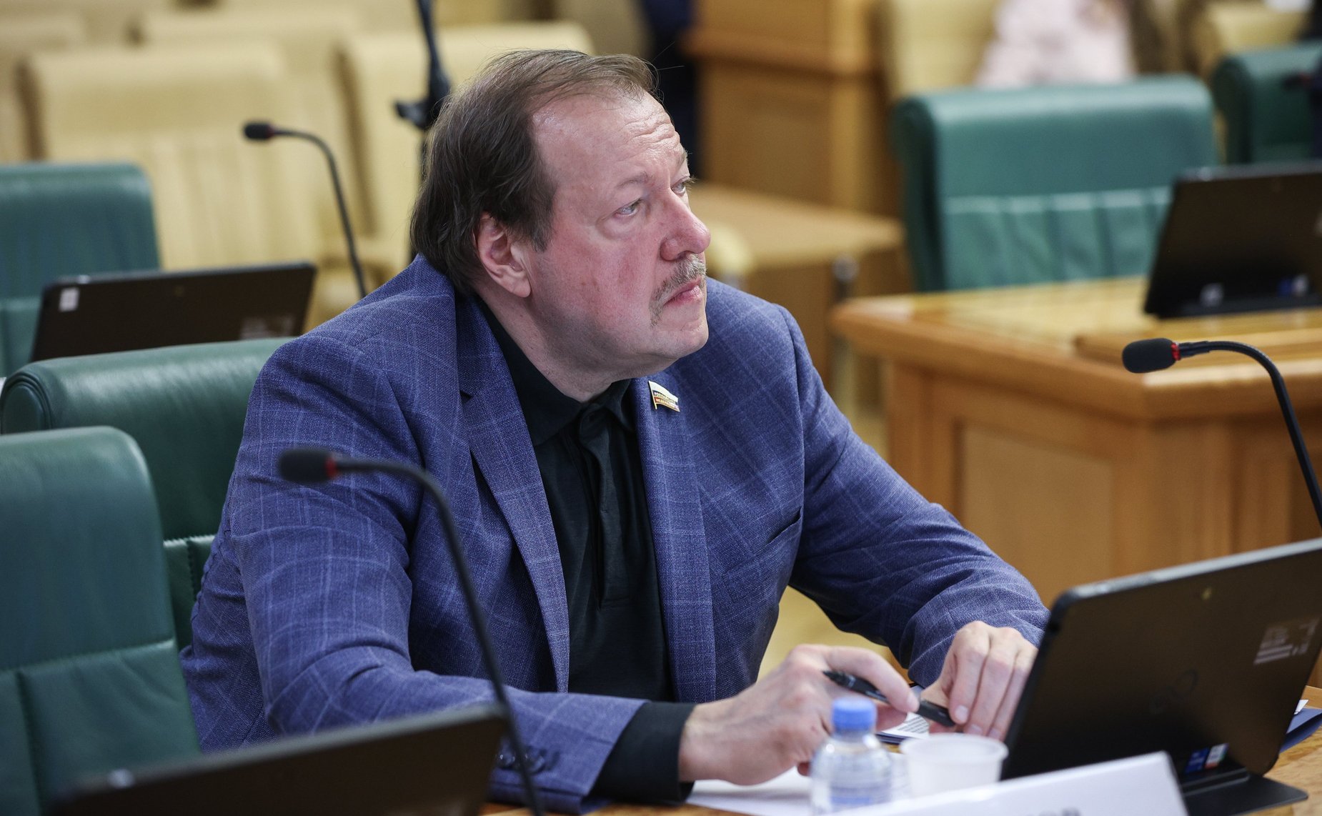 Александр Русаков
