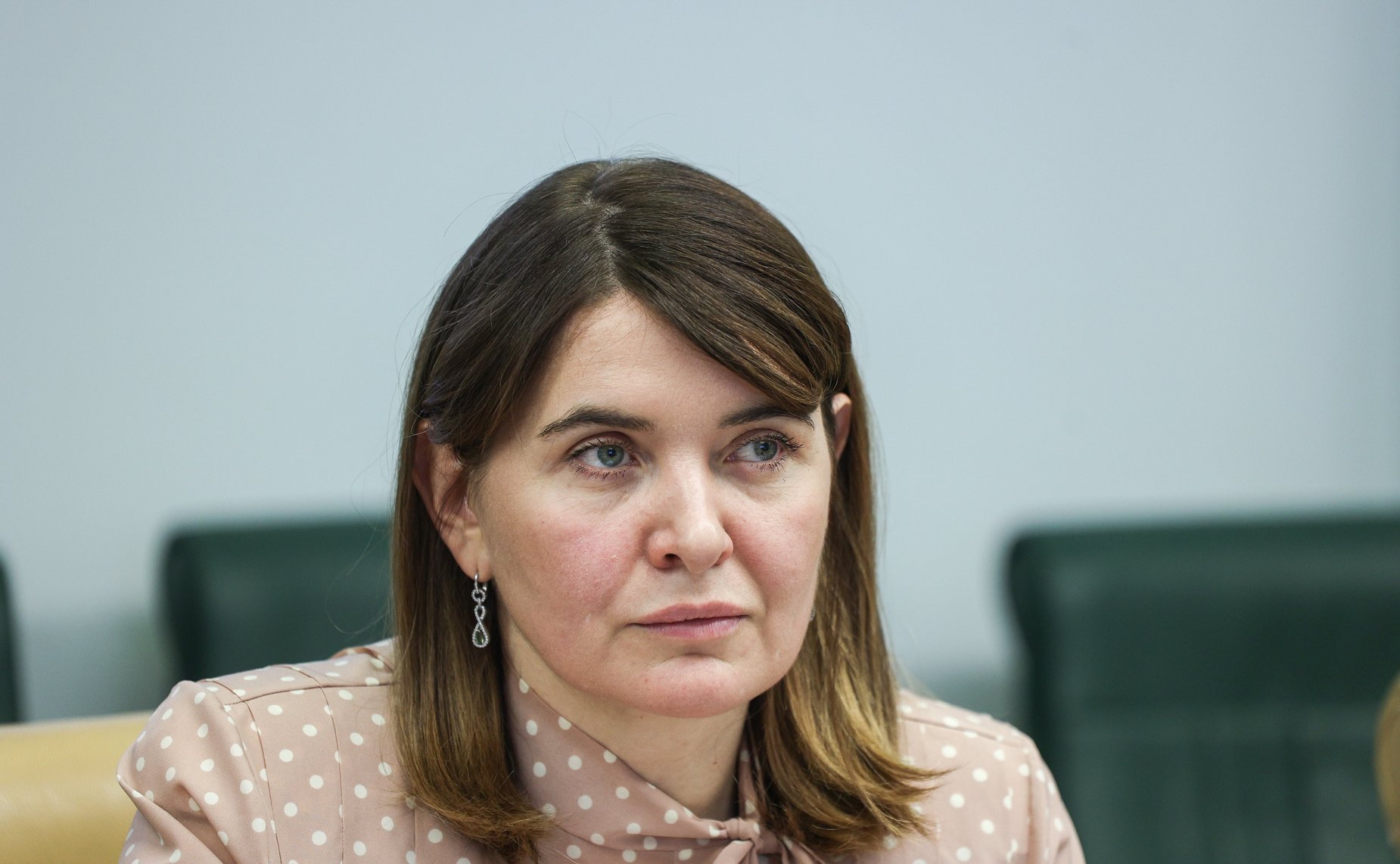 Юлий Лазуткина