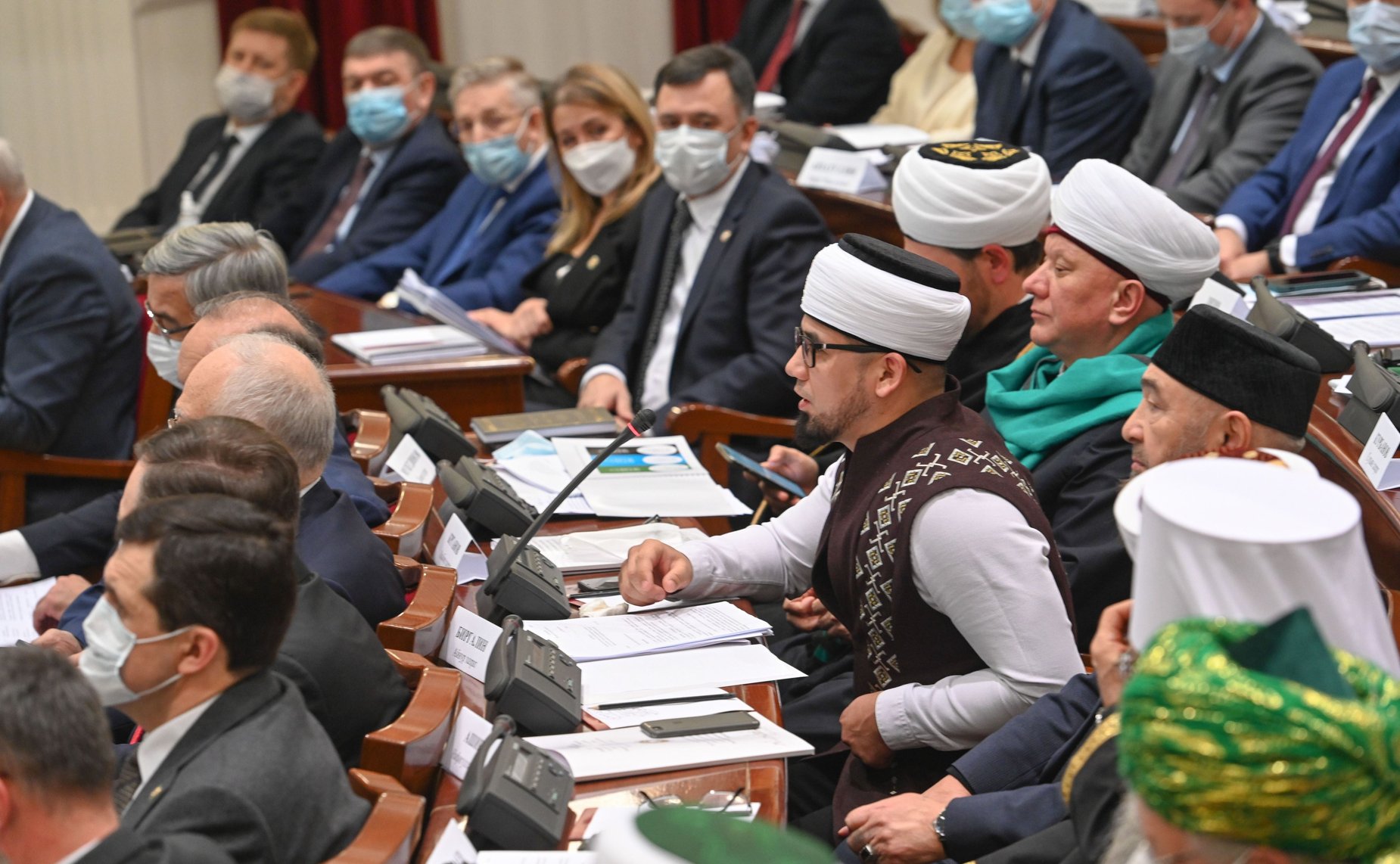 Фарит Мухаметшин принял участие в заседании Республиканского оргкомитета по подготовке и проведению юбилейных торжеств по случаю 1100-летия официального принятия ислама Волжской Булгарией