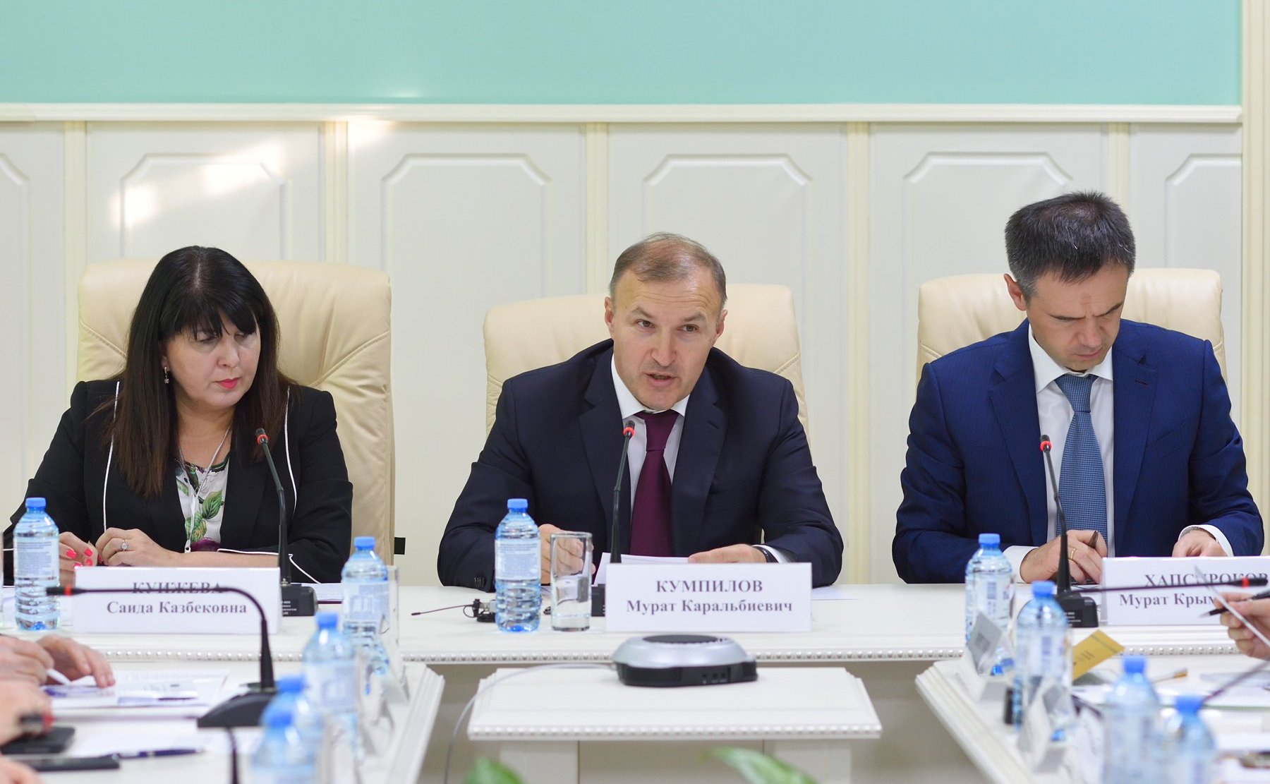 Мурат Хапсироков принял участие в работе конференции «Хасэ (совет) врачей» в Республике Адыгея