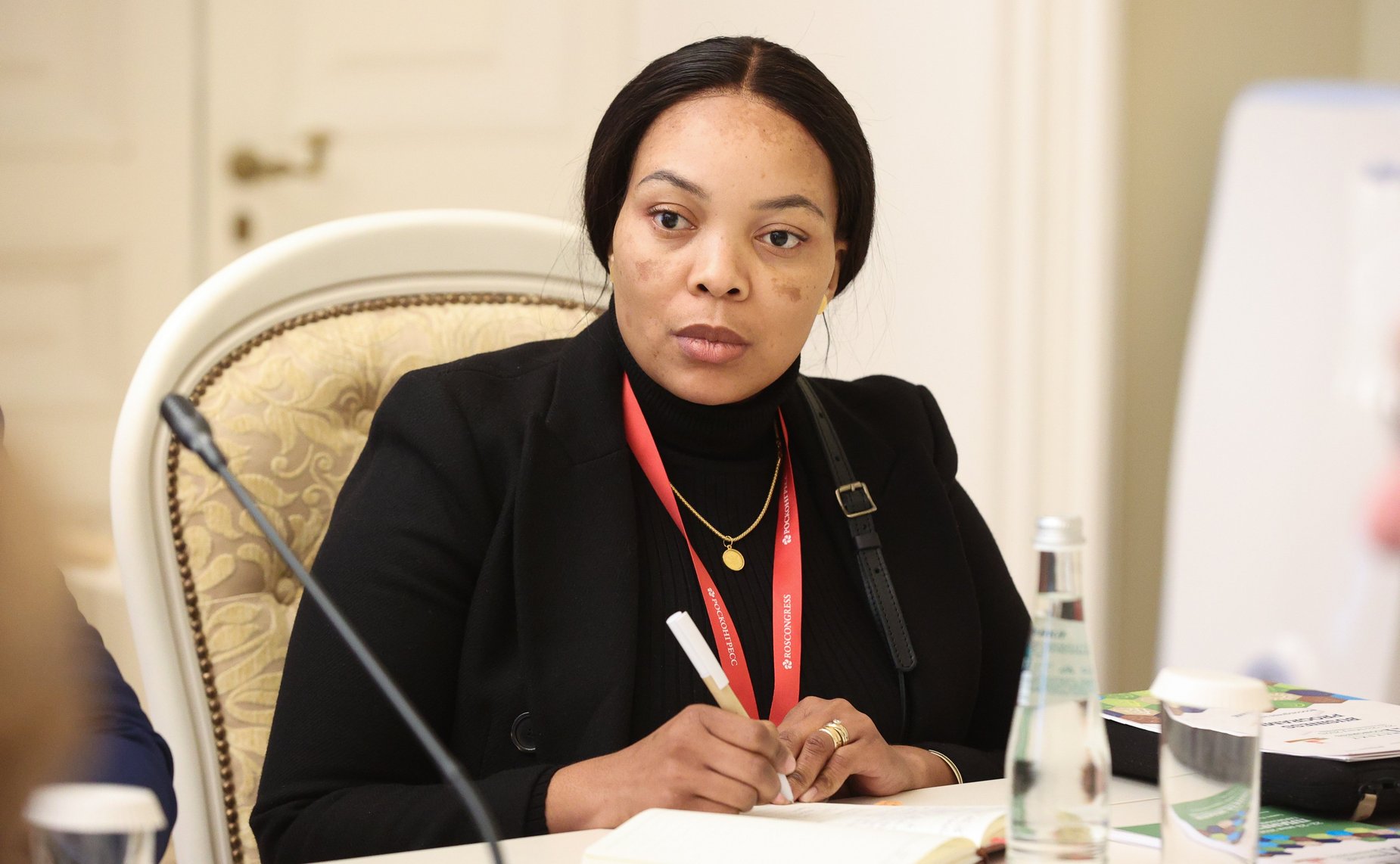 Встреча Валентины Матвиенко с Председателем Ассамблеи Республики Мозамбик Маргаридой Талапой